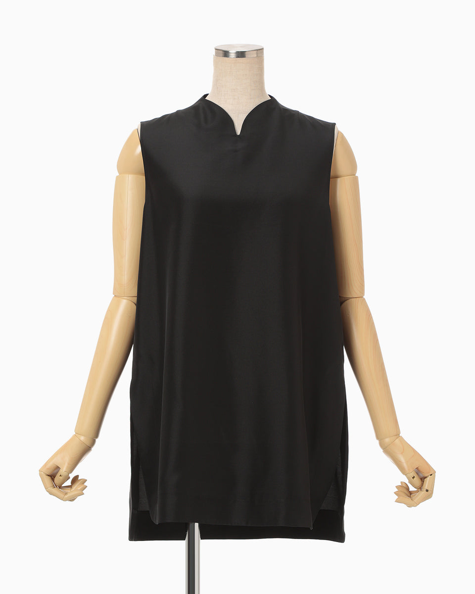 Basic Silk Sleeveless Top - black - Mame Kurogouchi