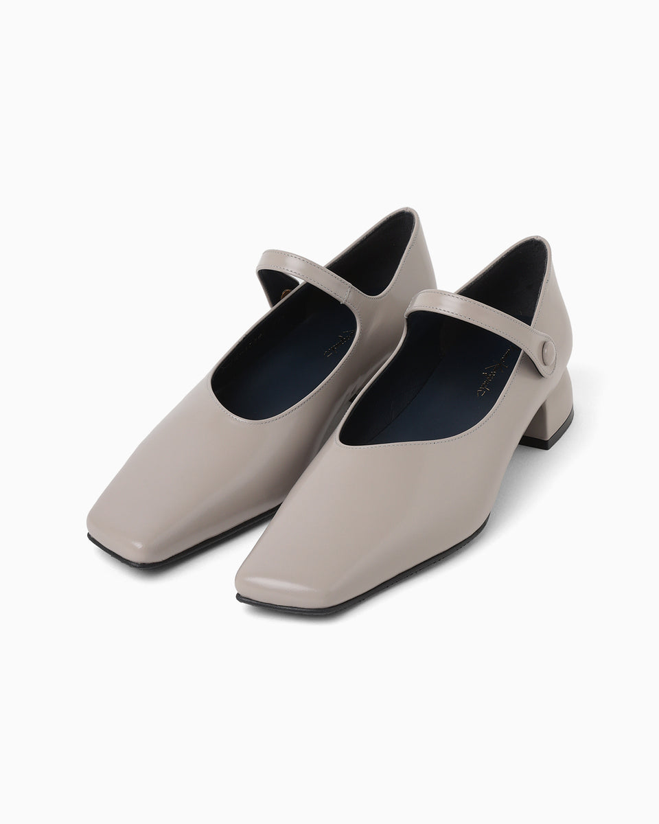 Square Toe In-Step Strap Heels - grey - Mame Kurogouchi
