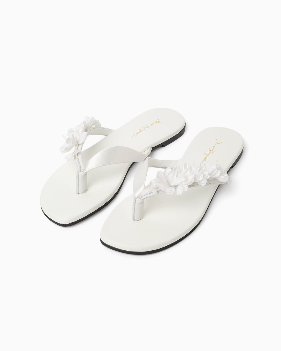 Floral Motif Sandals - white - Mame Kurogouchi