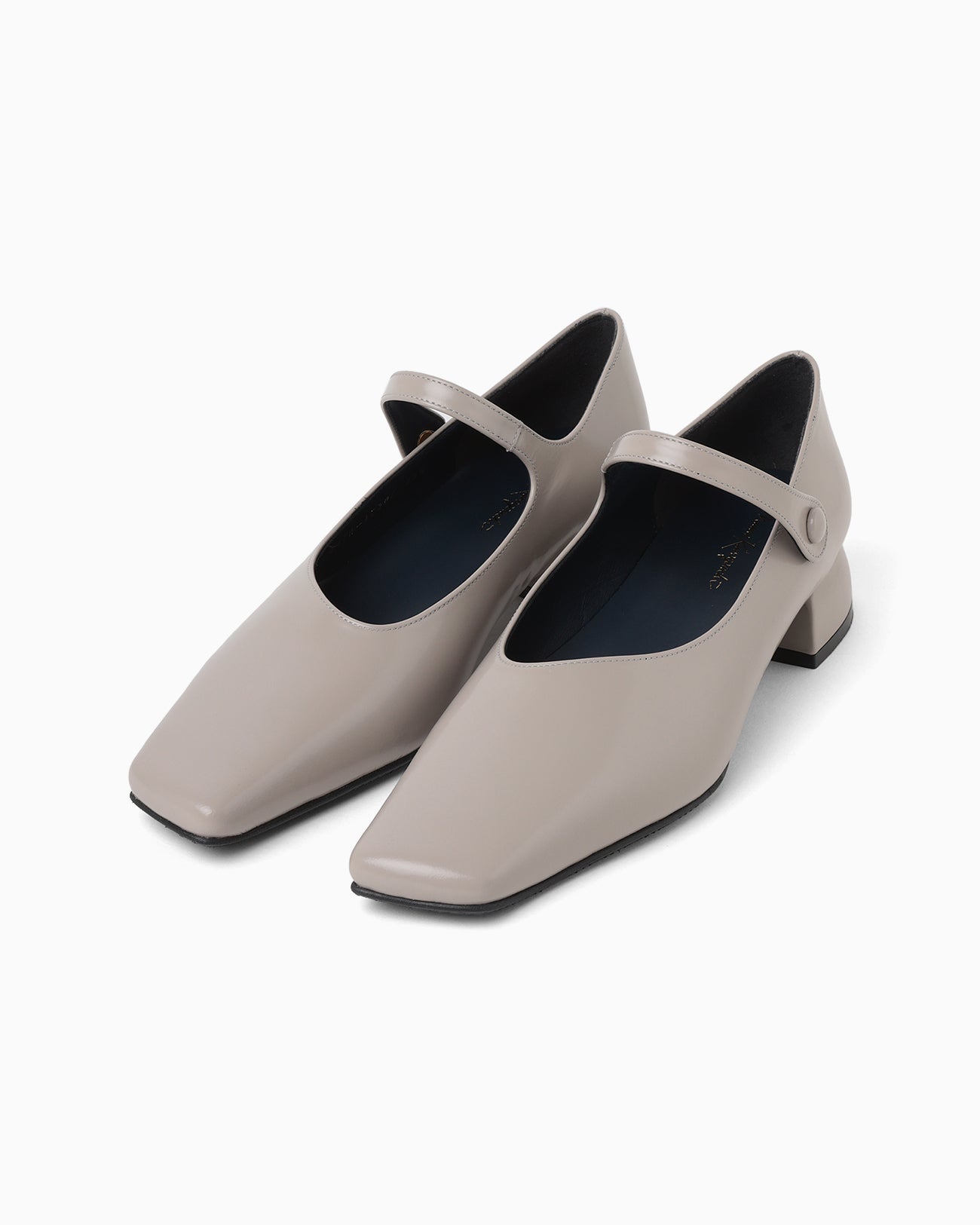 Ｓｑｕａｒｅ　Ｔｏｅ　Ｉｎ－Ｓｔｅｐ　Ｓｔｒａｐ　Ｈｅｅｌｓ
