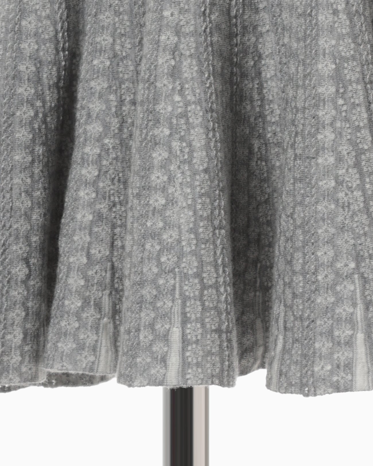 "Mishima Karatsu" Small Floral Pattern Knitted Skirt - grey