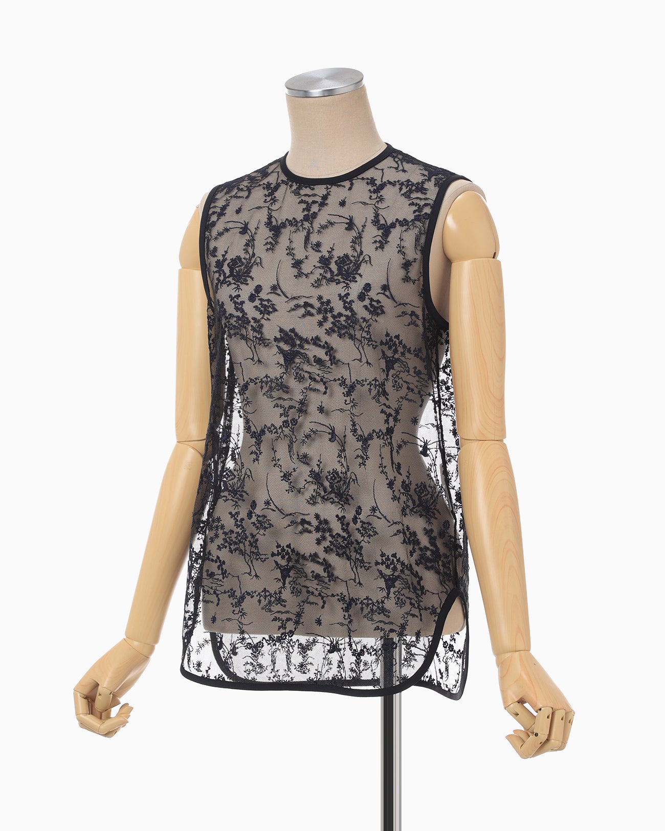Floral Lace Sleeveless Top - navy - Mame Kurogouchi
