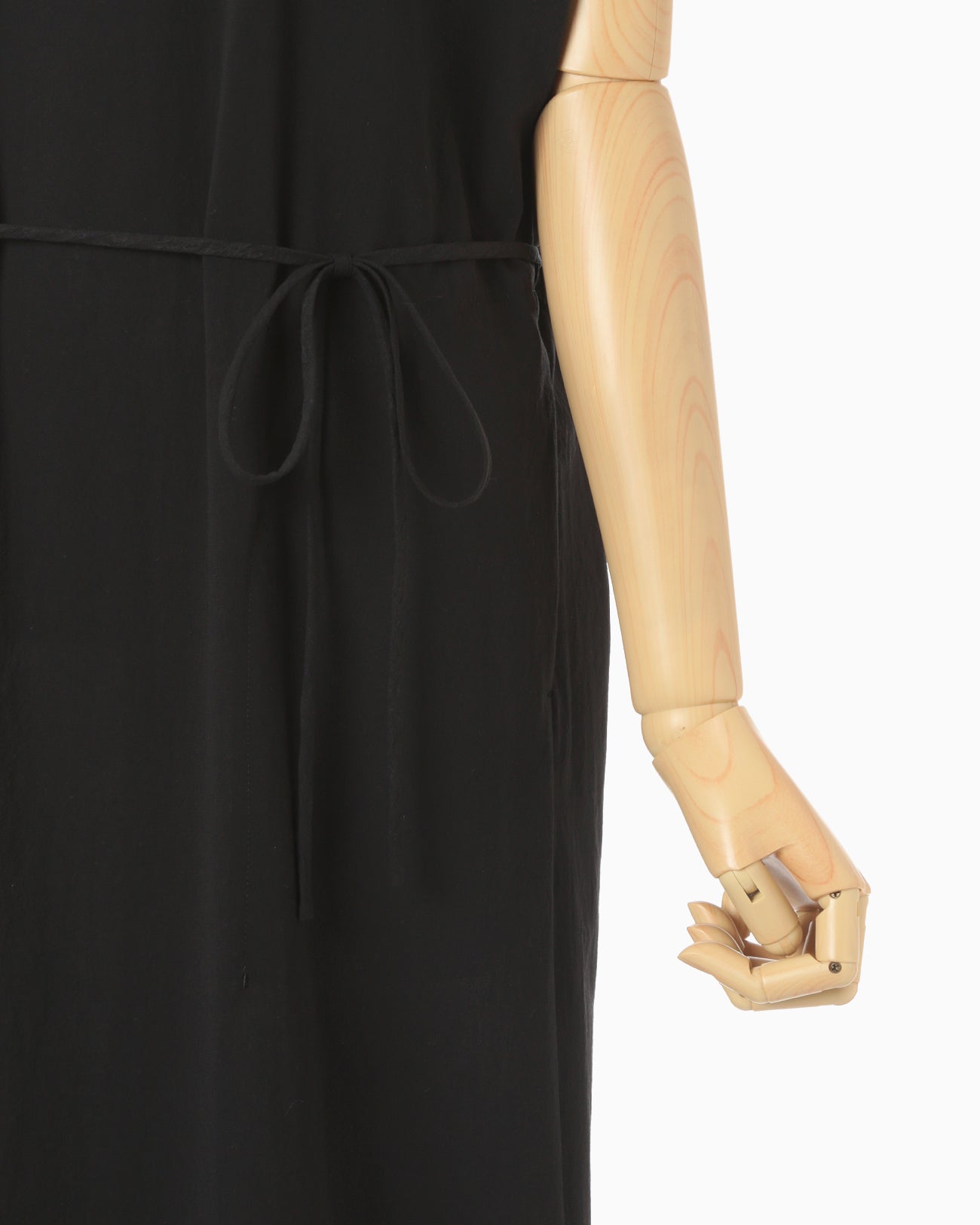 Crepe Cotton Sleeveless Dress - black