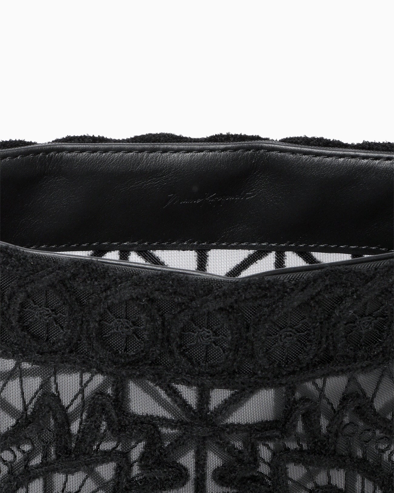 Cording Embroidery Round Tote Bag - black