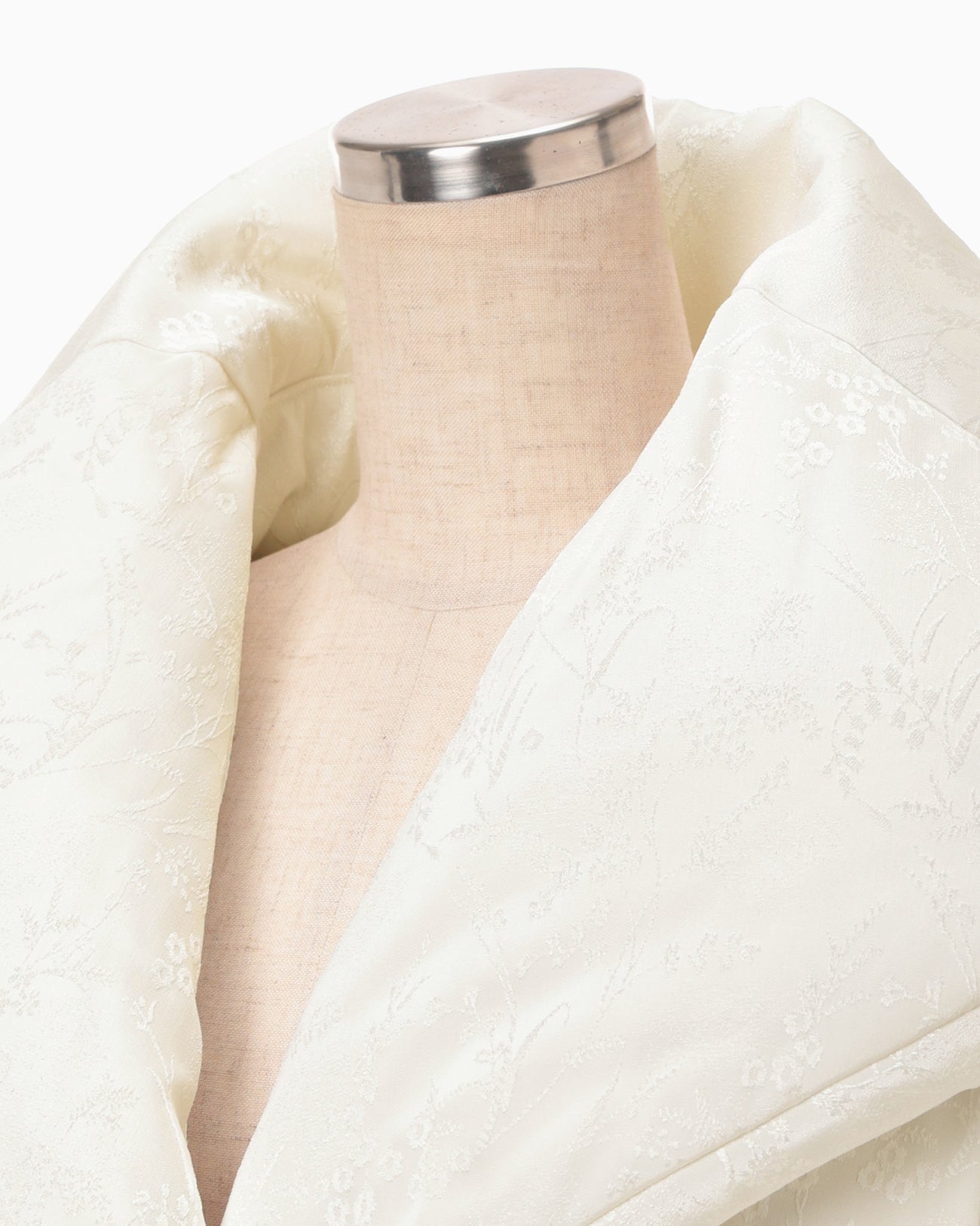 Floral Jacquard Rounded Down Jacket - ecru