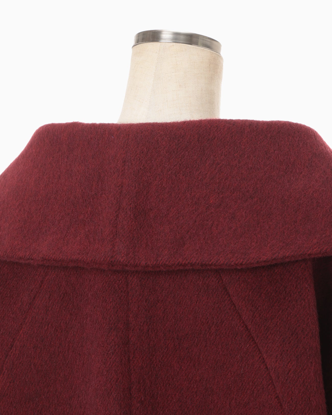 Wool Arupaka Shawl Collar Short Cort - bordeaux