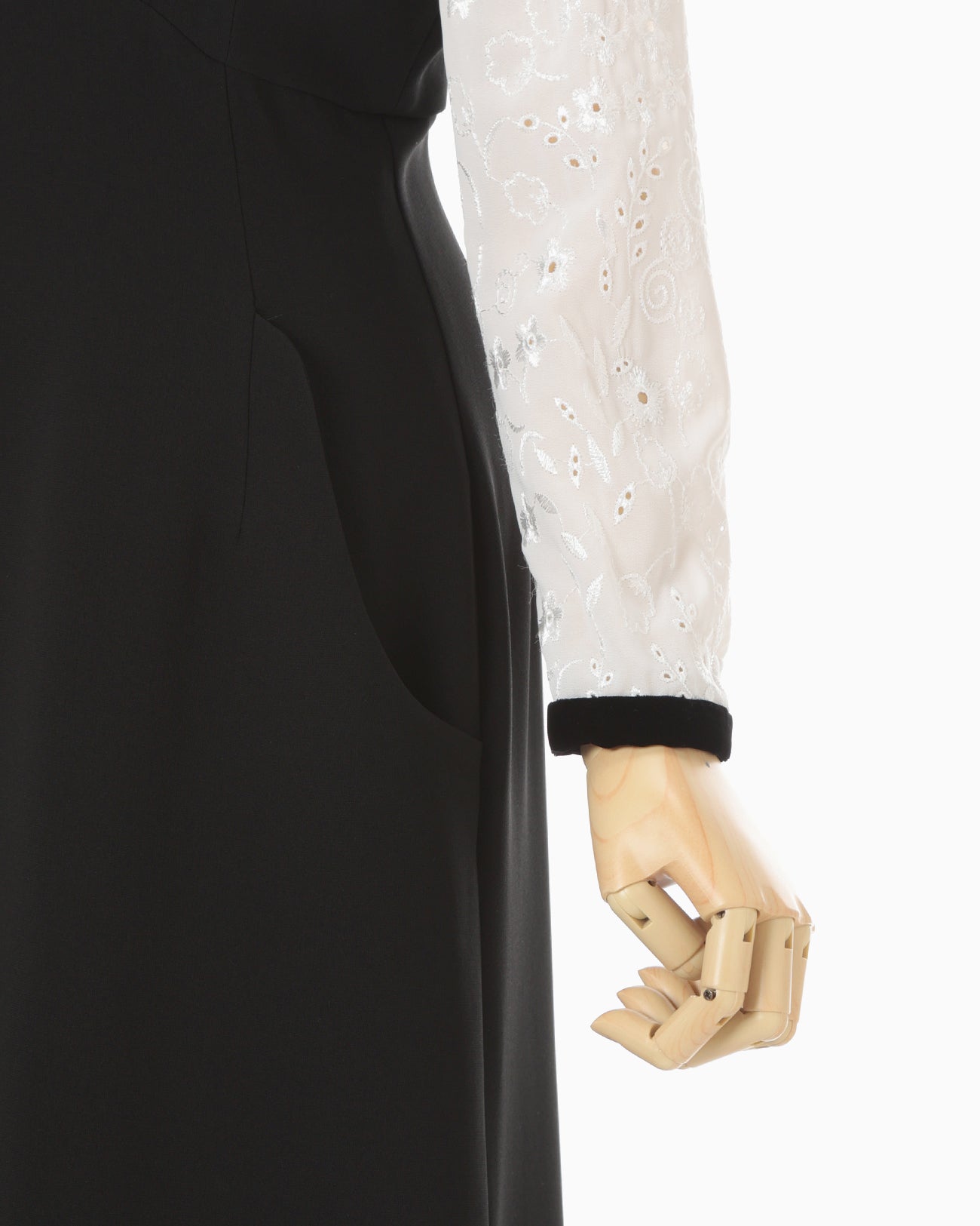Triacetate Georgette Embroidery Collar Dress - black - Mame Kurogouchi