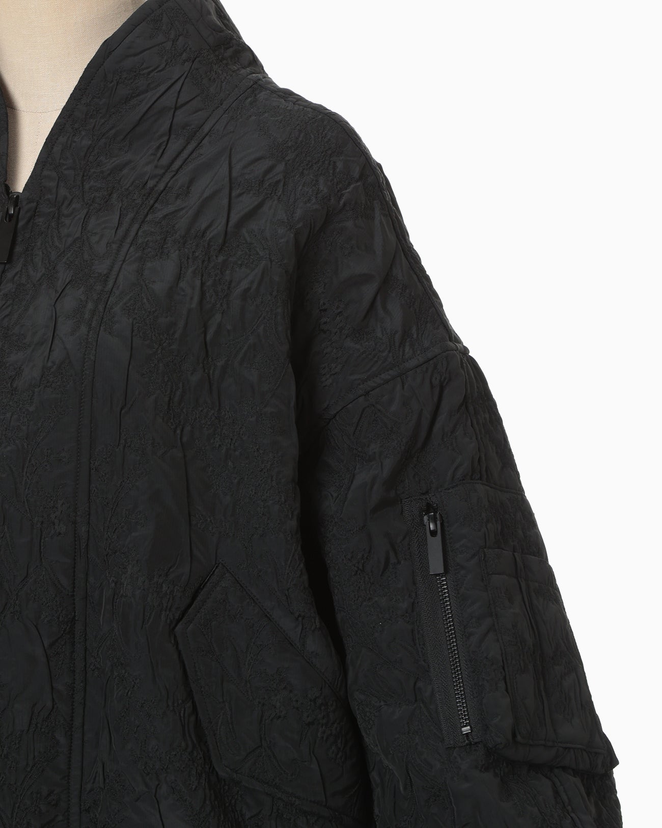 Floral Jacquard Triple Cloth Jacket - black