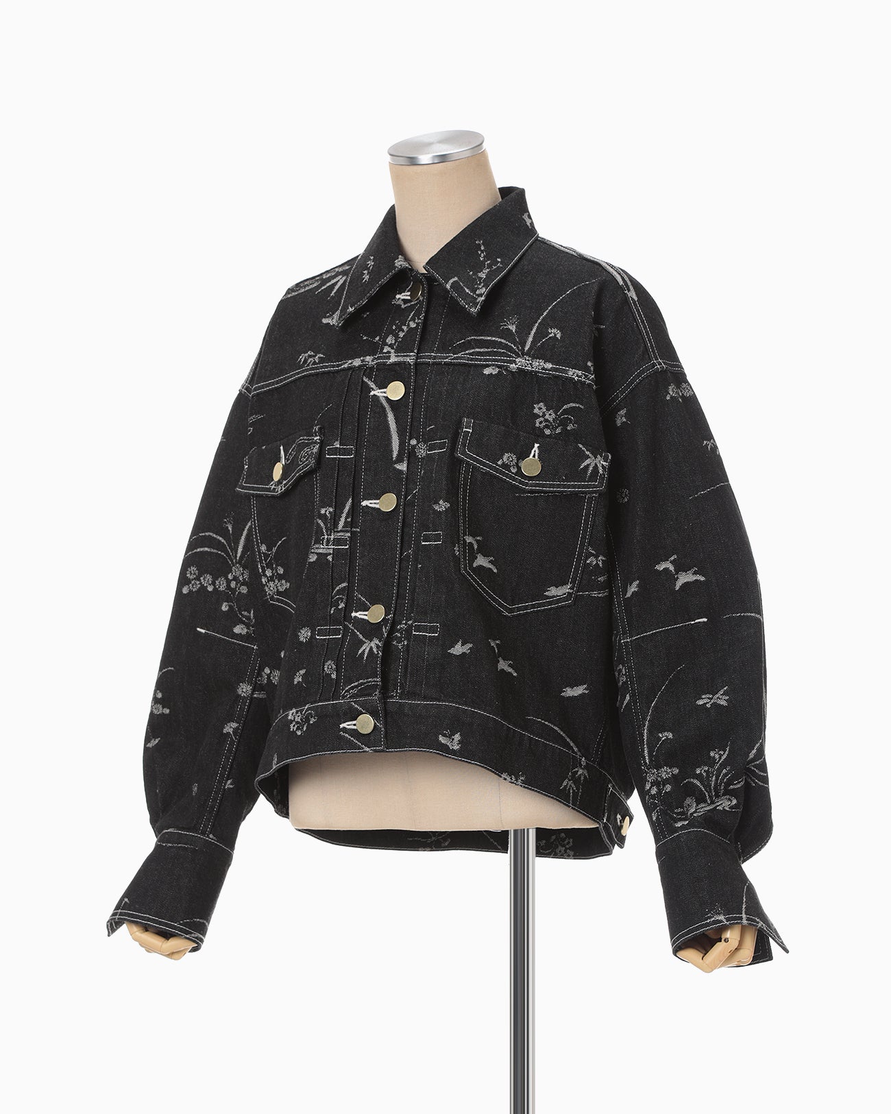 Nature Pattern Jacquard Short Denim Jacket - black