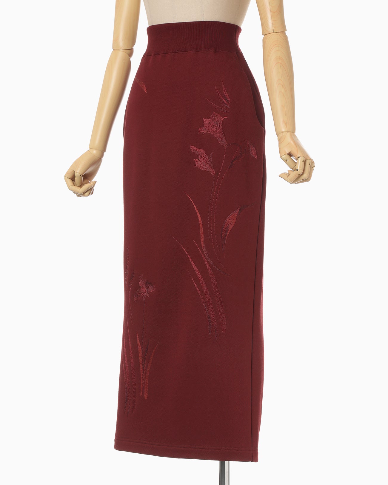 Floral Motif Embroidered Sweater Skirt - bordeaux