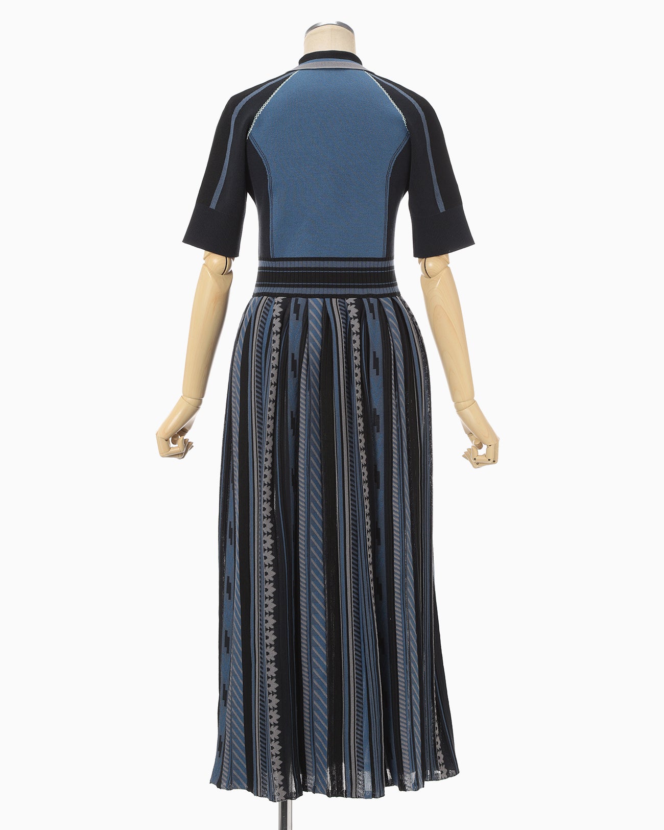 伊勢丹新宿店別注カラー Lace Stripe Knitted