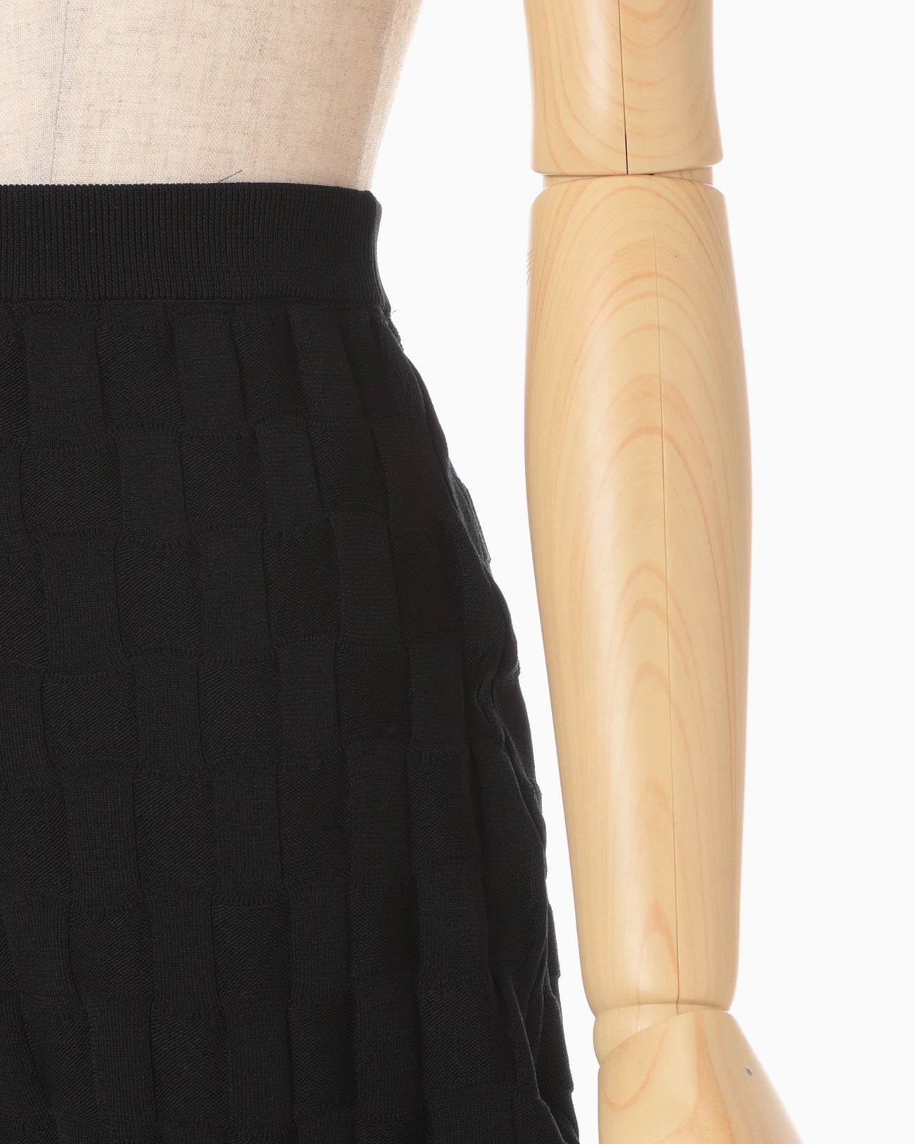 Links Stitch Knitted Trousers - black