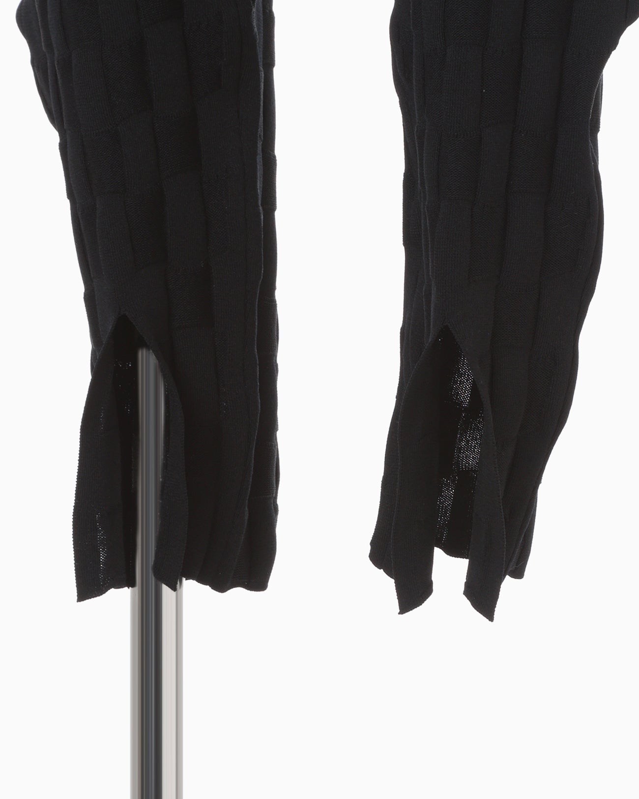 Links Stitch Knitted Trousers - black