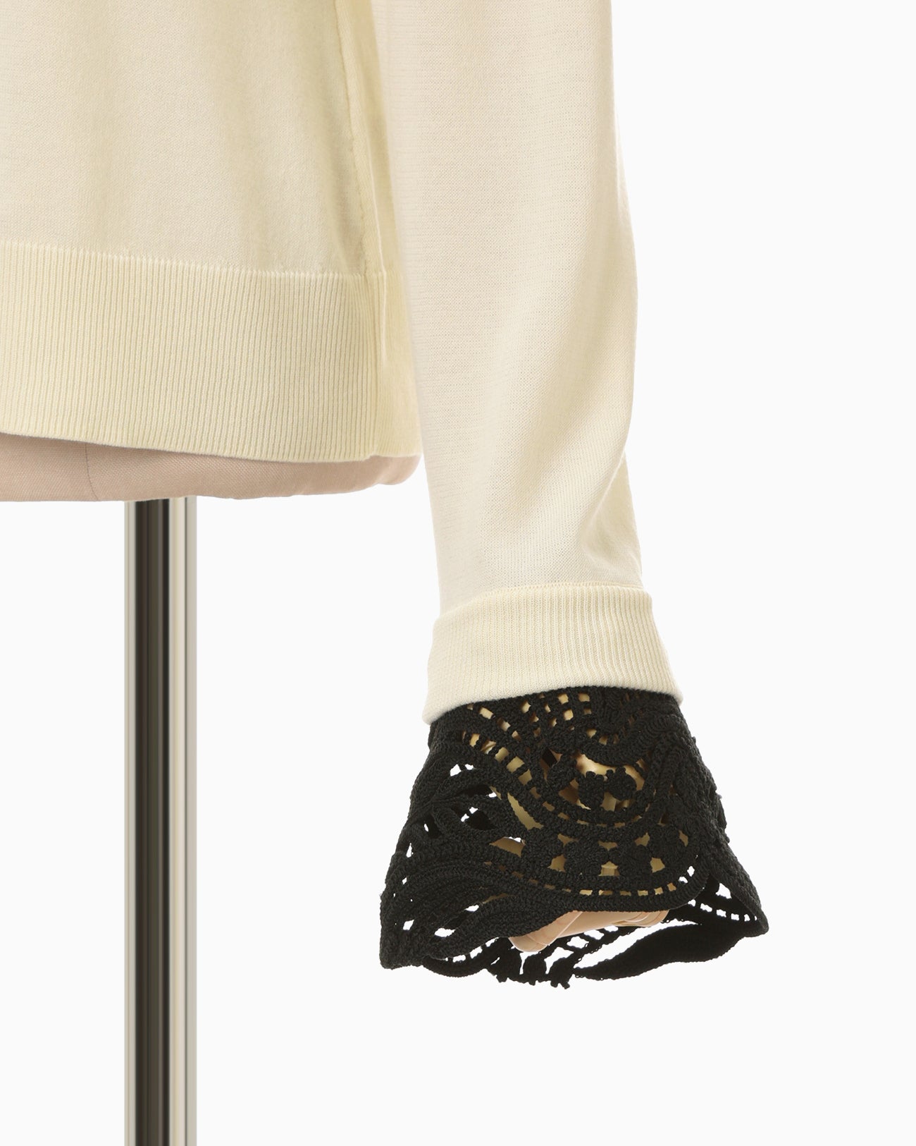 Detachable Embroidery Cuff Knitted Cardigan - ecru