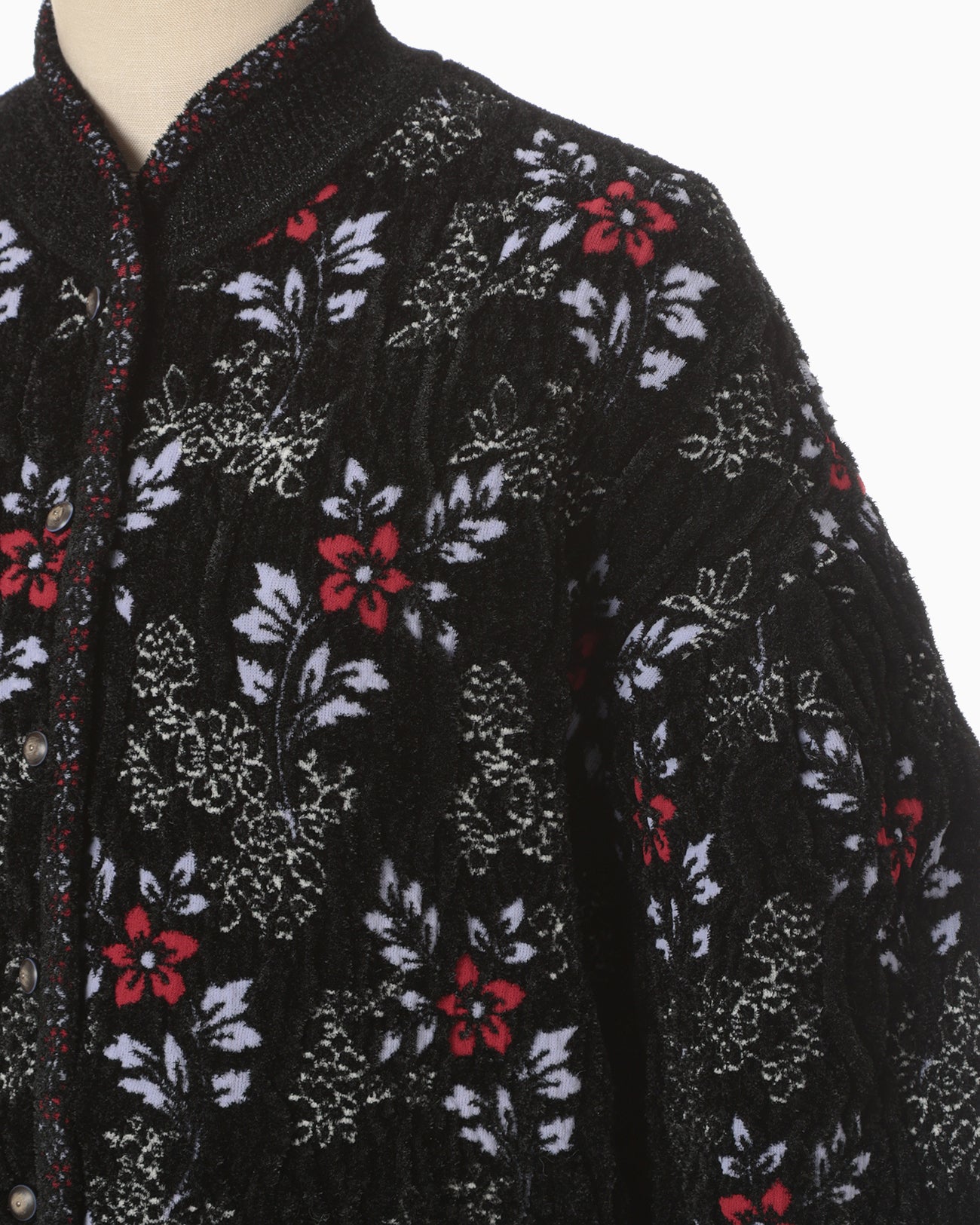 Floral Motif Chenille Knited Cardigan - black