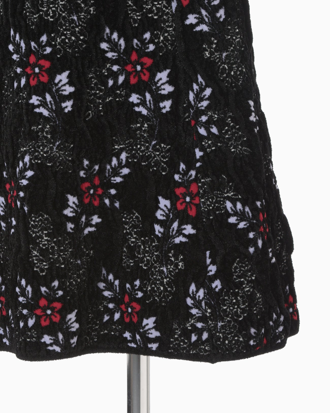 Floral Motif Chenille Knited Skirt - black