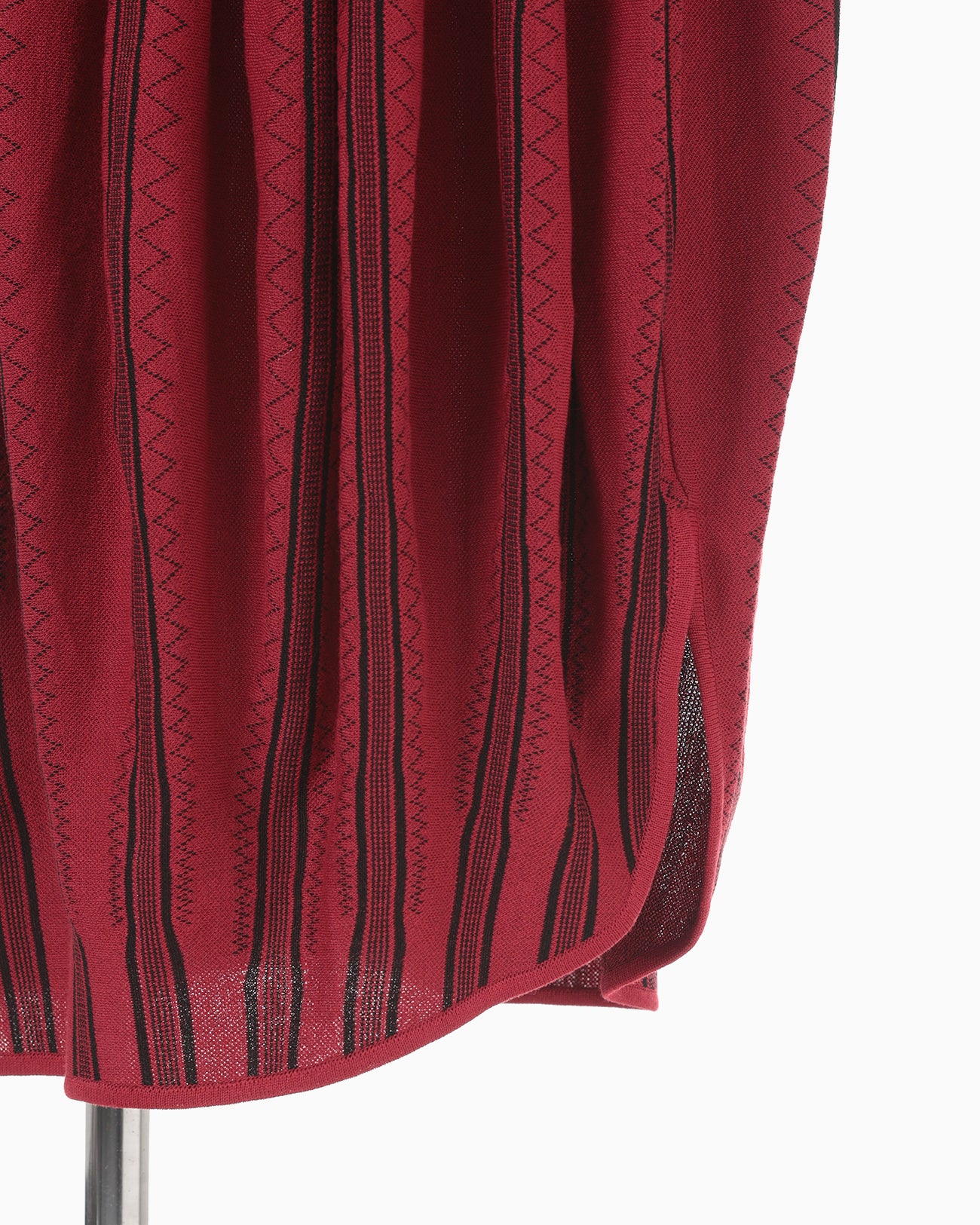 Asymmetric Knitted Volume Skirt - red