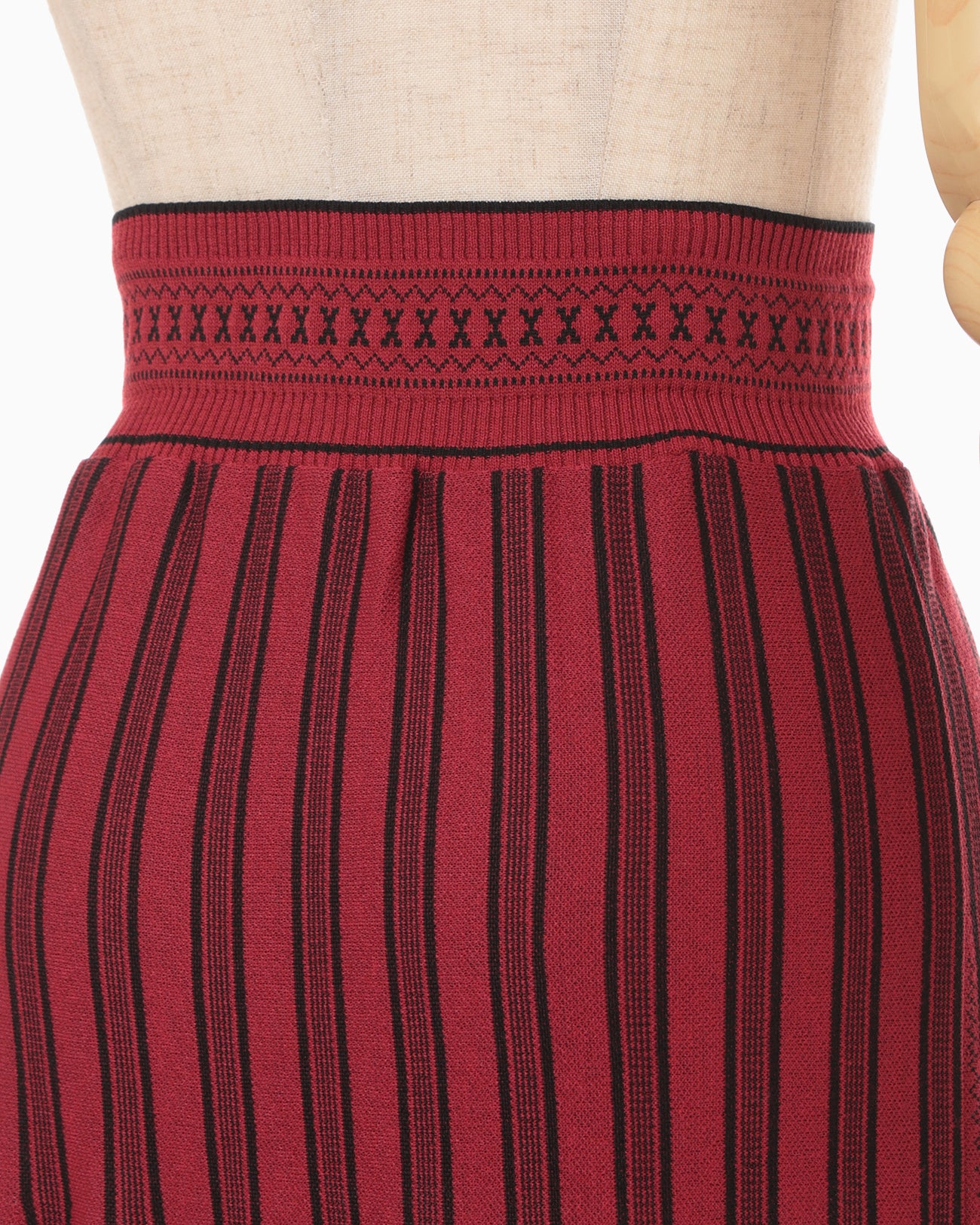Asymmetric Knitted Volume Skirt - red