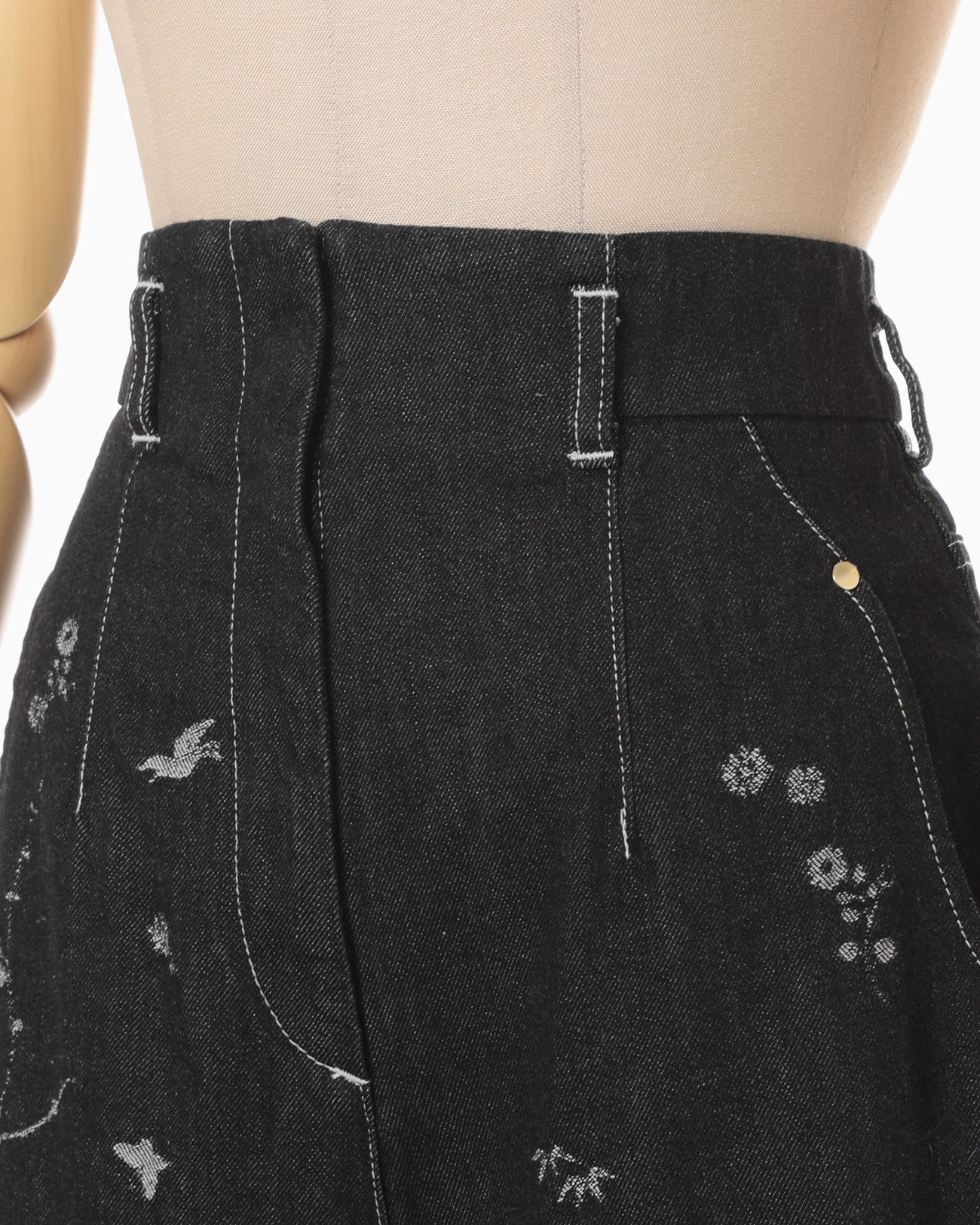 Nature Pattern Jacquard Wide Leg Jeans - black