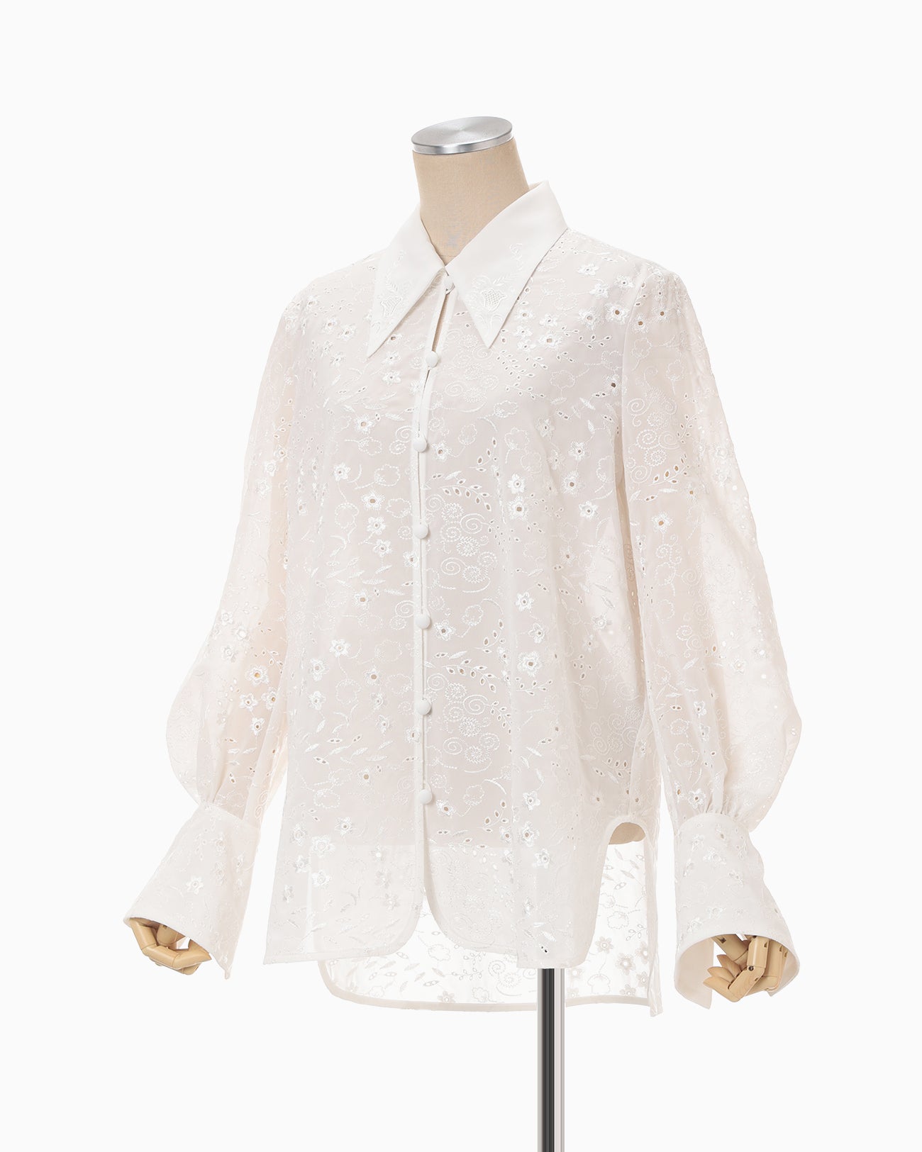 Triacetate Georgette Floral Embroidery Top - white - Mame Kurogouchi