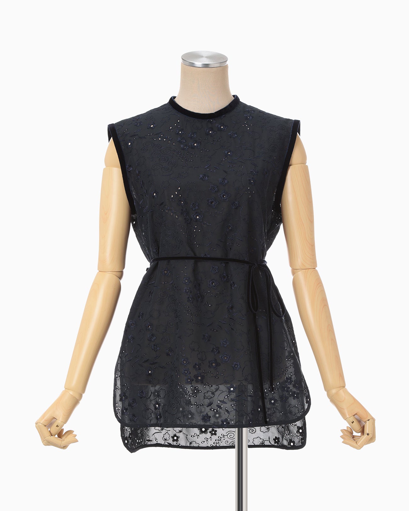 Triacetate Georgette Floral Embroidery Sleeveless Top - navy