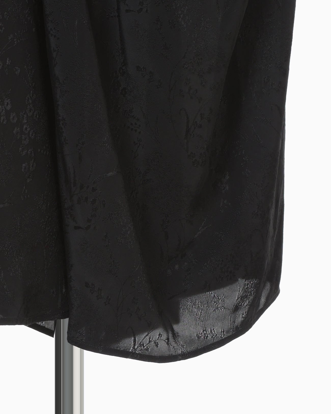Floral Jacquard Asymmetry Drape Skirt - black