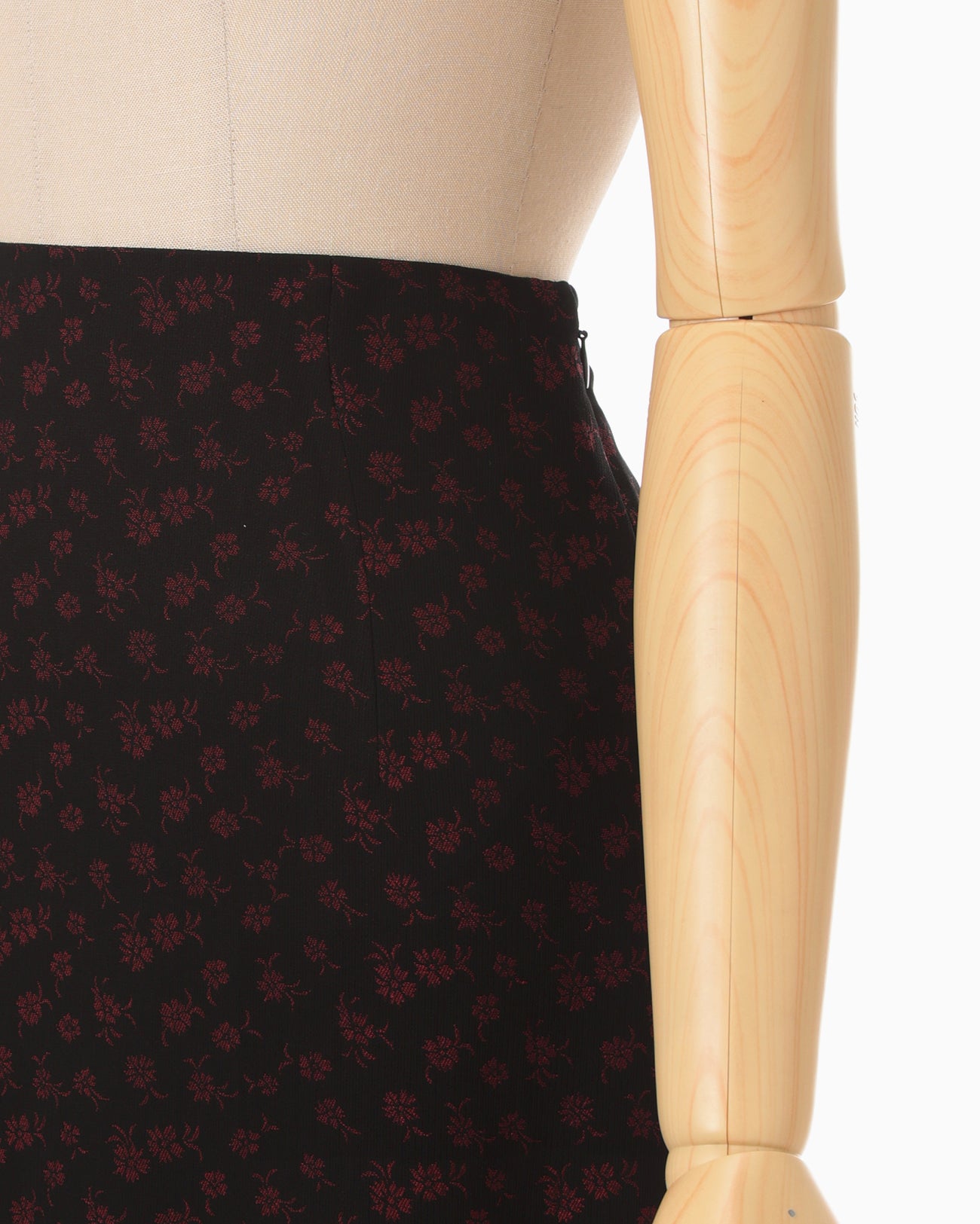 Cupro Triacetate Floral Jacquard Skirt - black