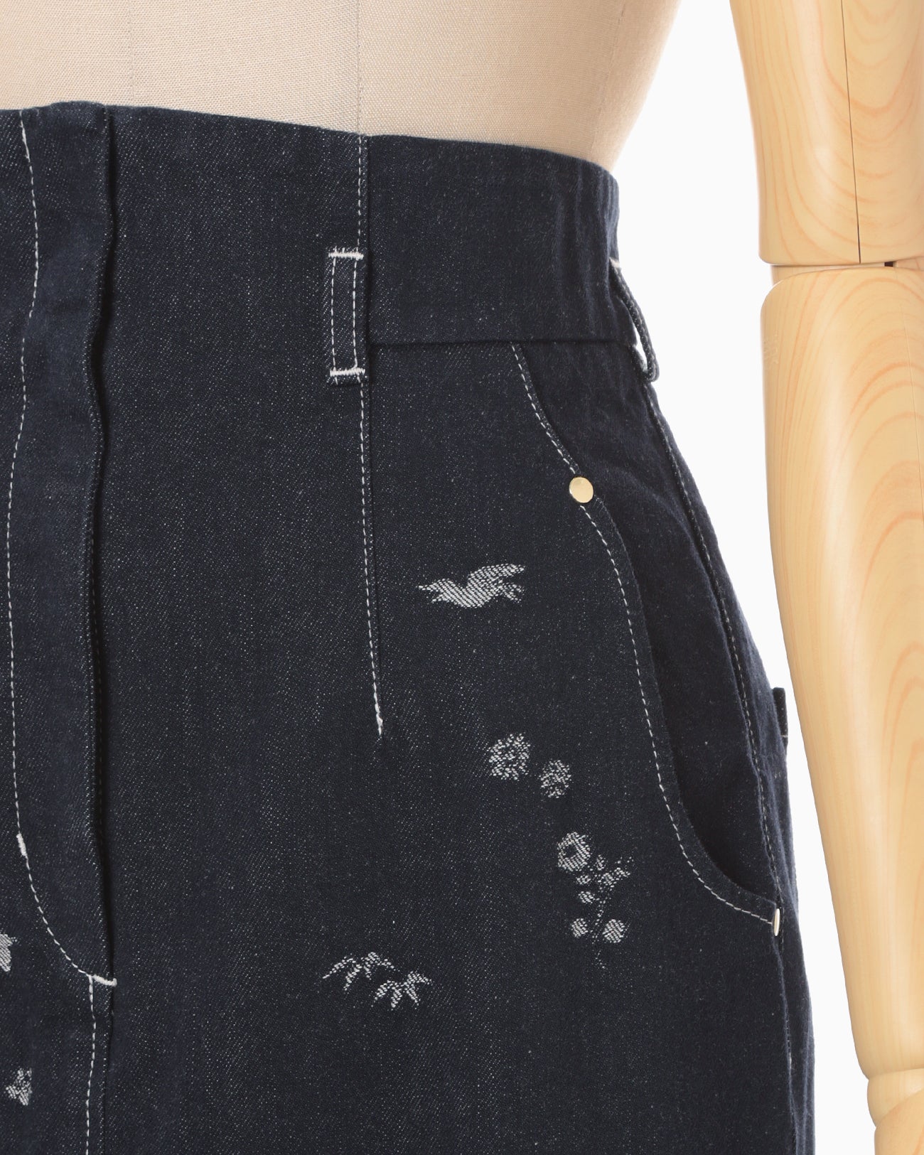 Nature Pattern Jacquard Denim Skirt - blue