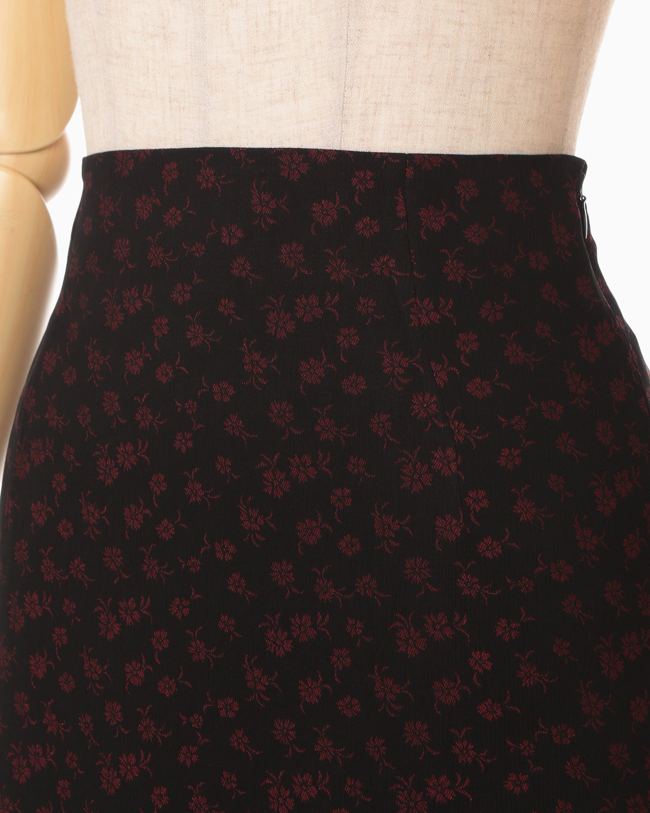 Cupro Triacetate Floral Jacquard Skirt - black × black