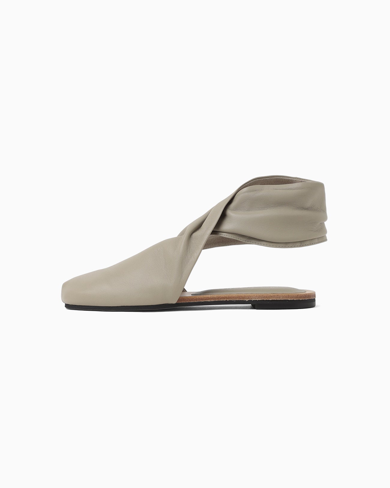 Sheep Leather Tabi Sandals - beige