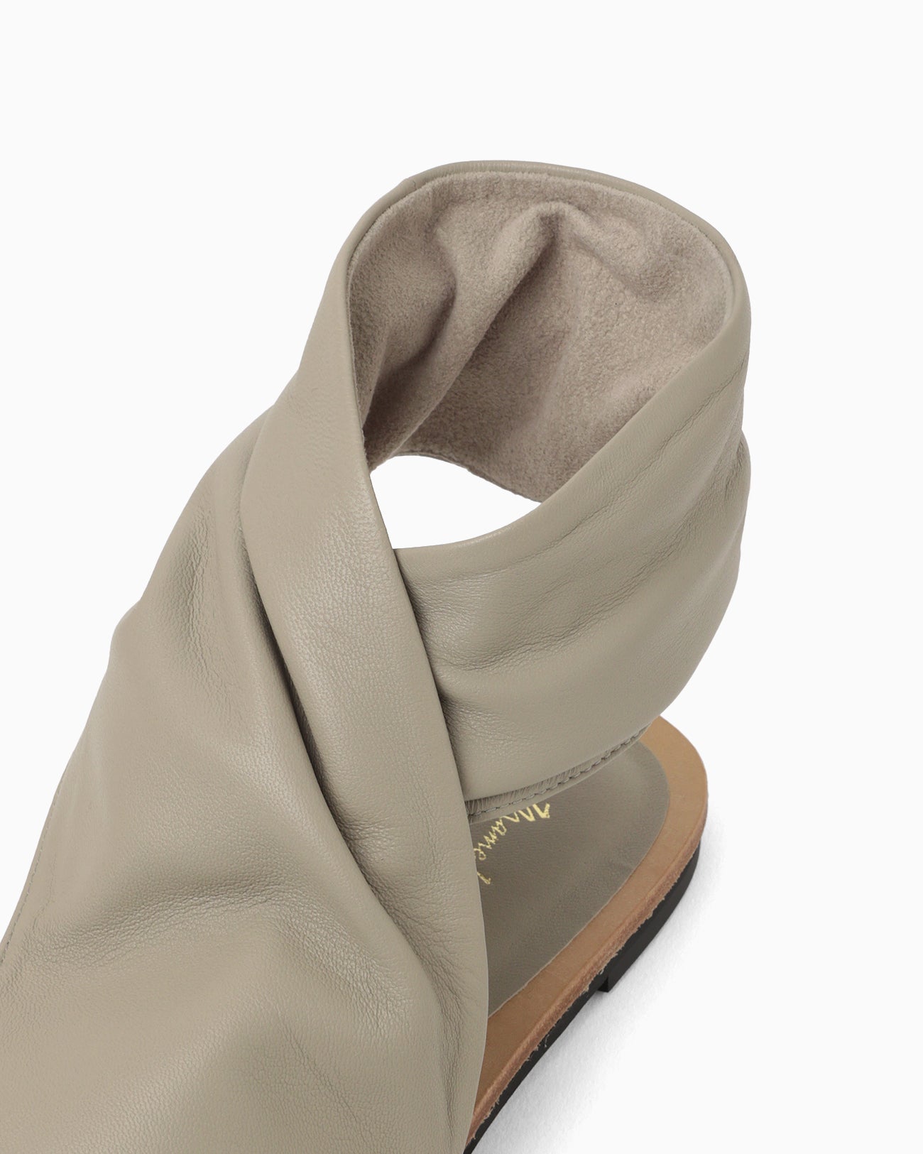 Sheep Leather Tabi Sandals - beige
