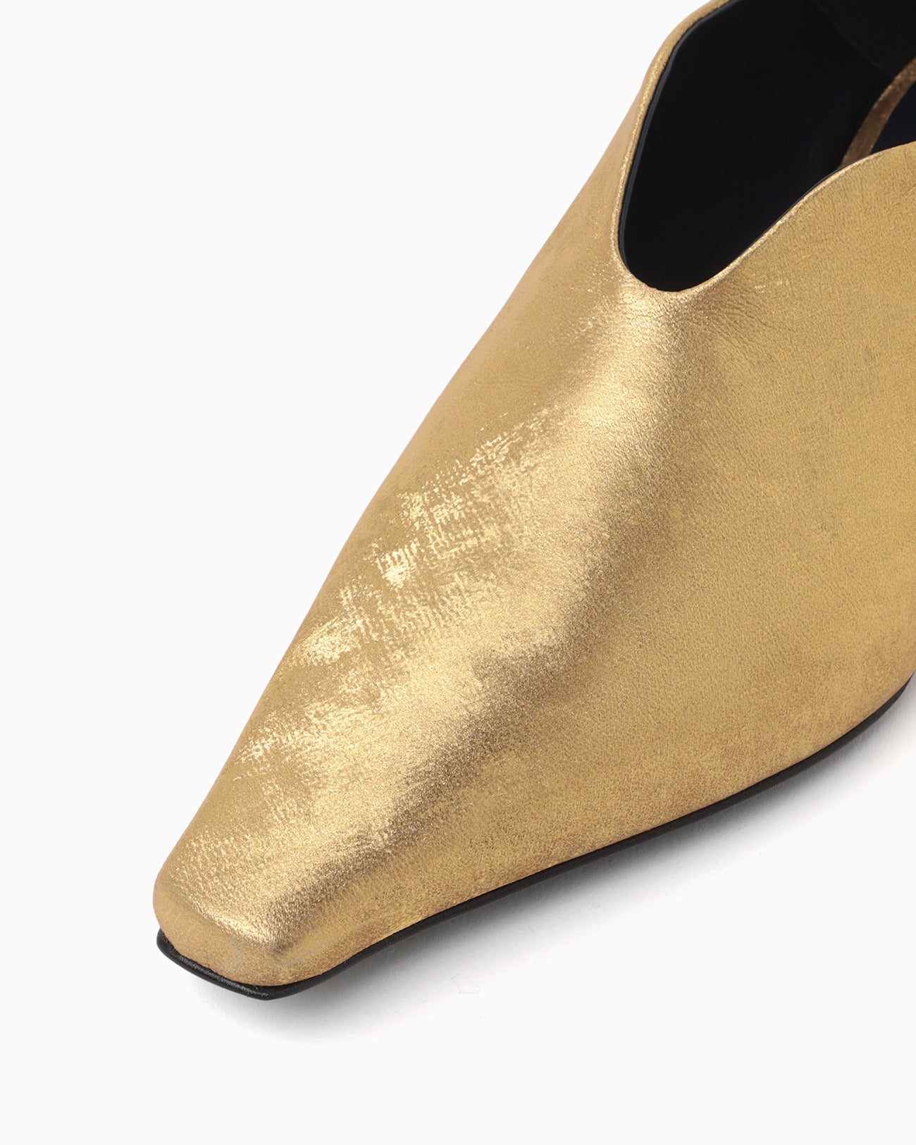 Curved Line Low Heel Metallic Babouche Shoes - gold