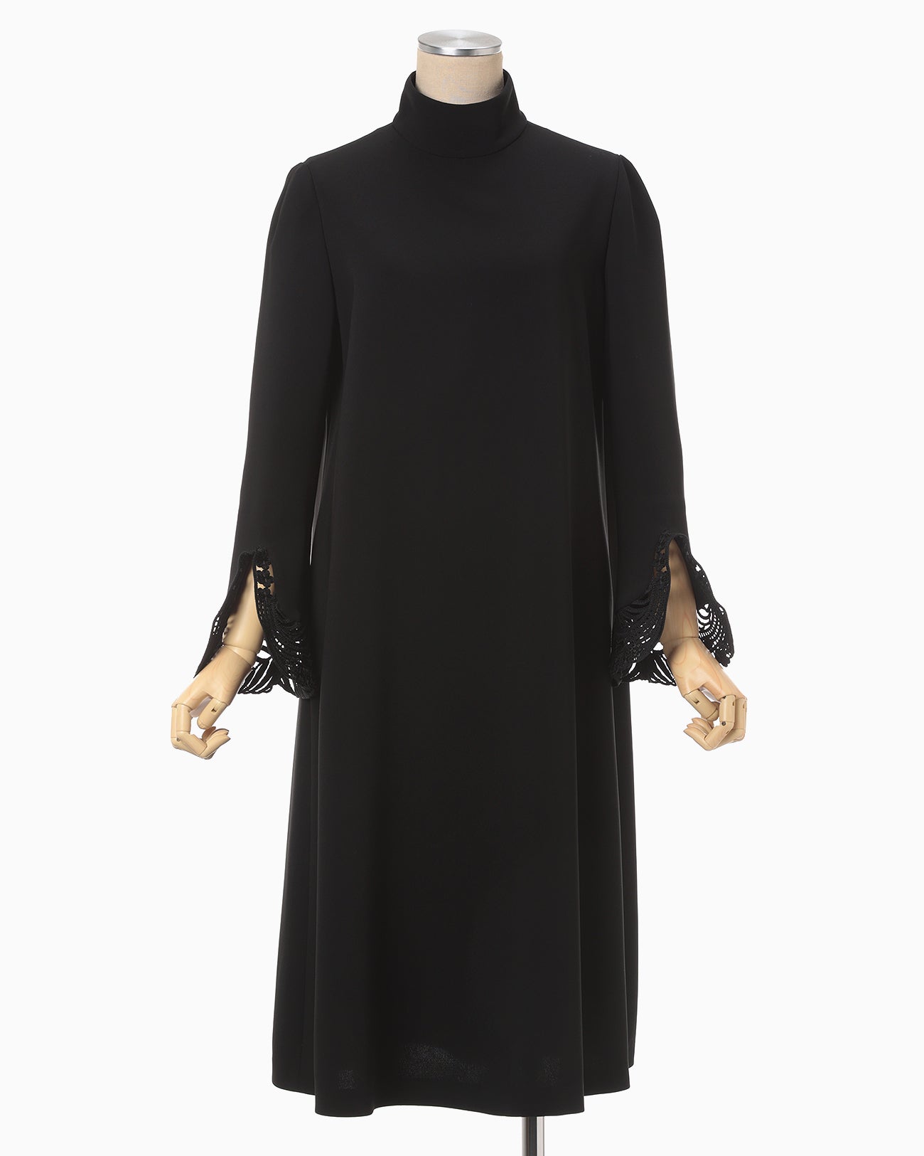 Embroidered Cuffs A-Line Dress - black - Mame Kurogouchi Embroidered Cuffs A-Line Dress - black - Mame Kurogouchi