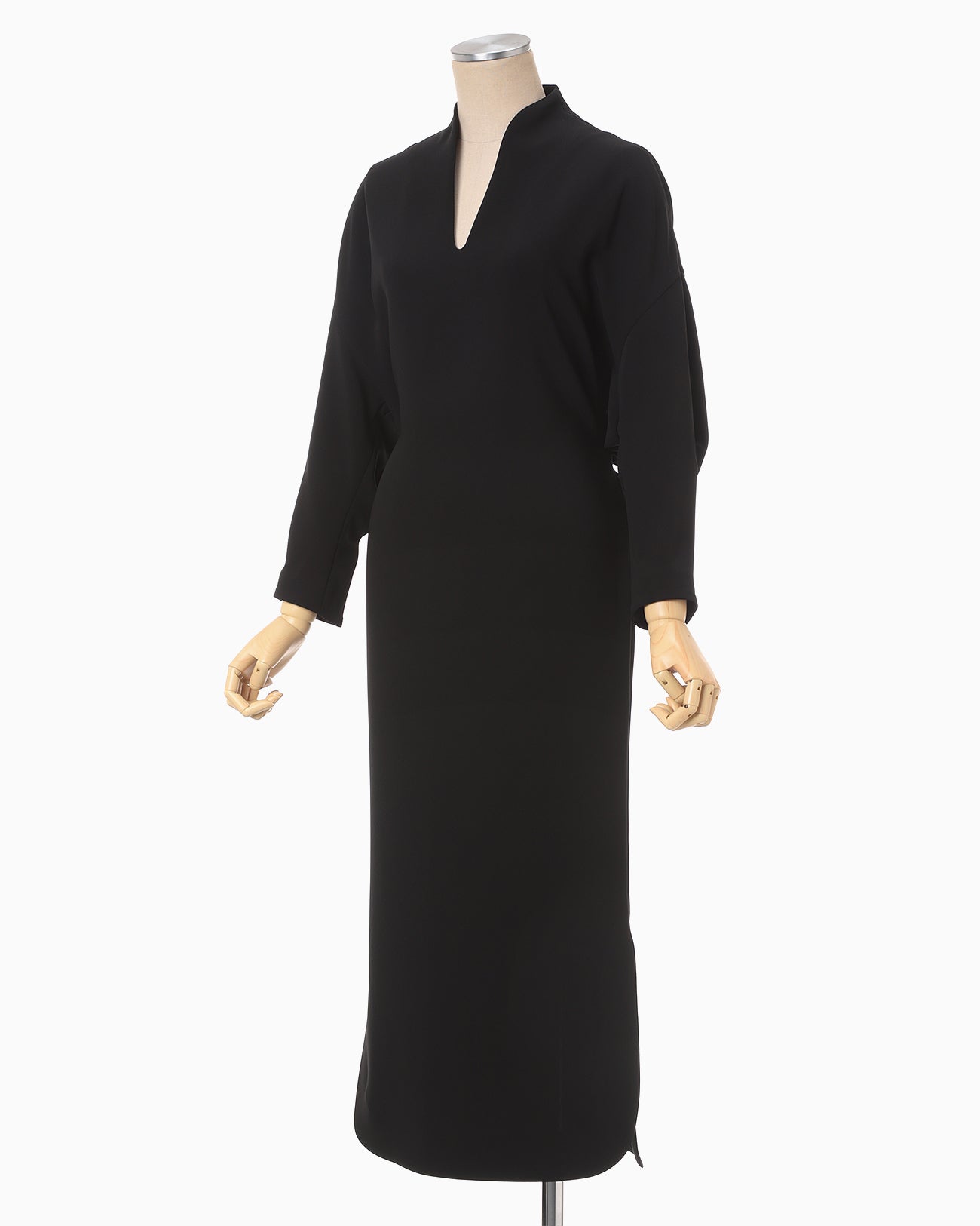 Triacetate Polyester Georgette V-Neck Dress - black
