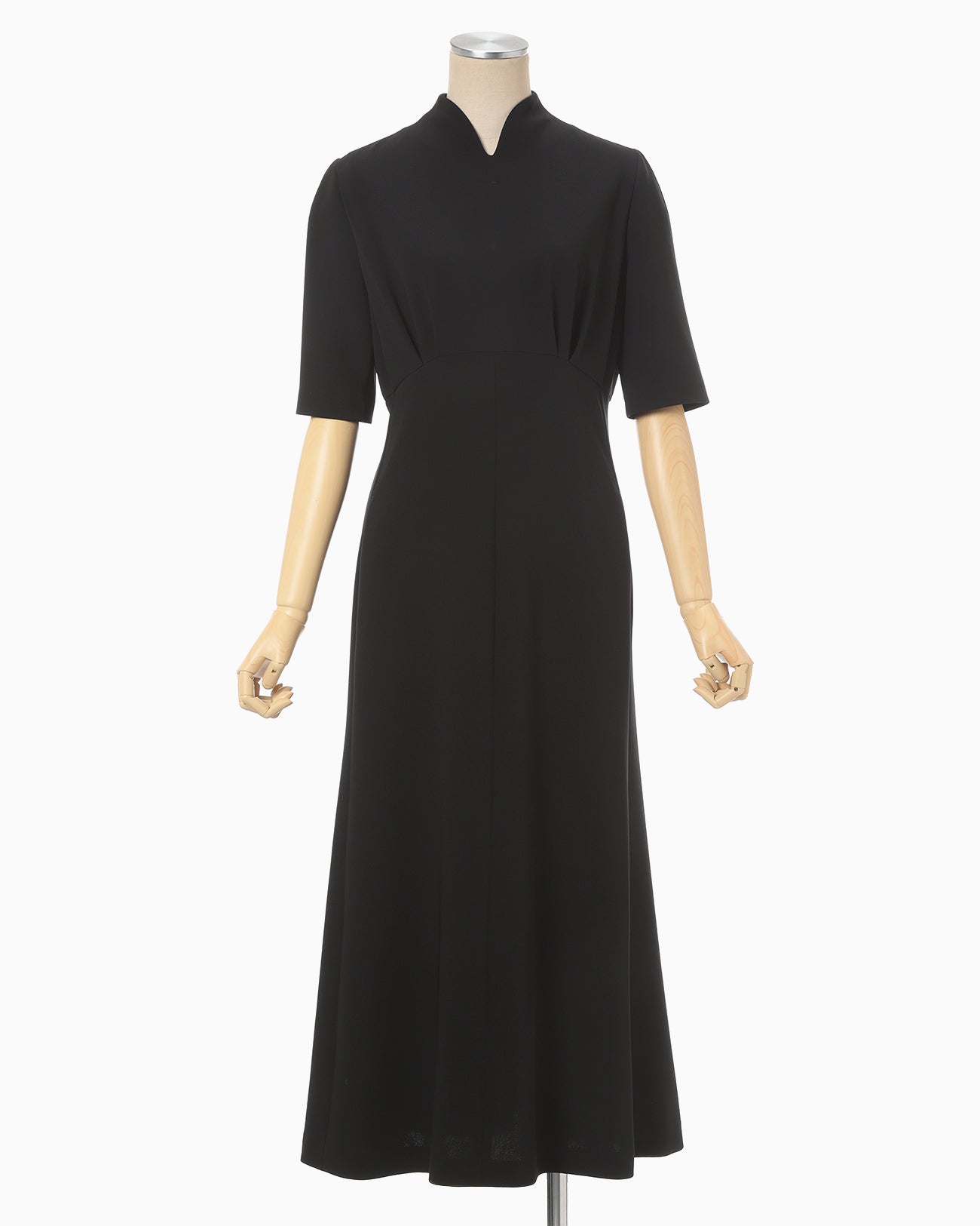 Triacetate Polyester Georgette Short Sleeve Dress - black