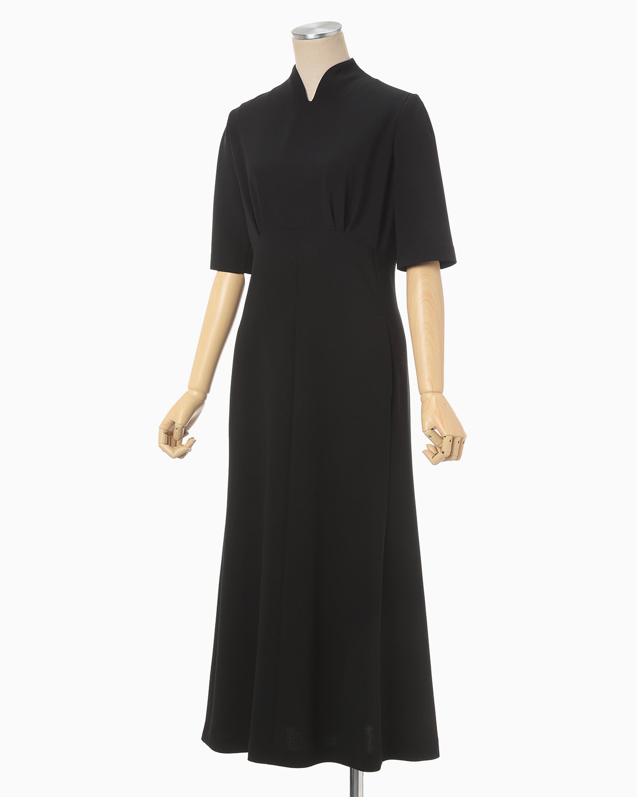 Triacetate Polyester Georgette Short Sleeve Dress - black
