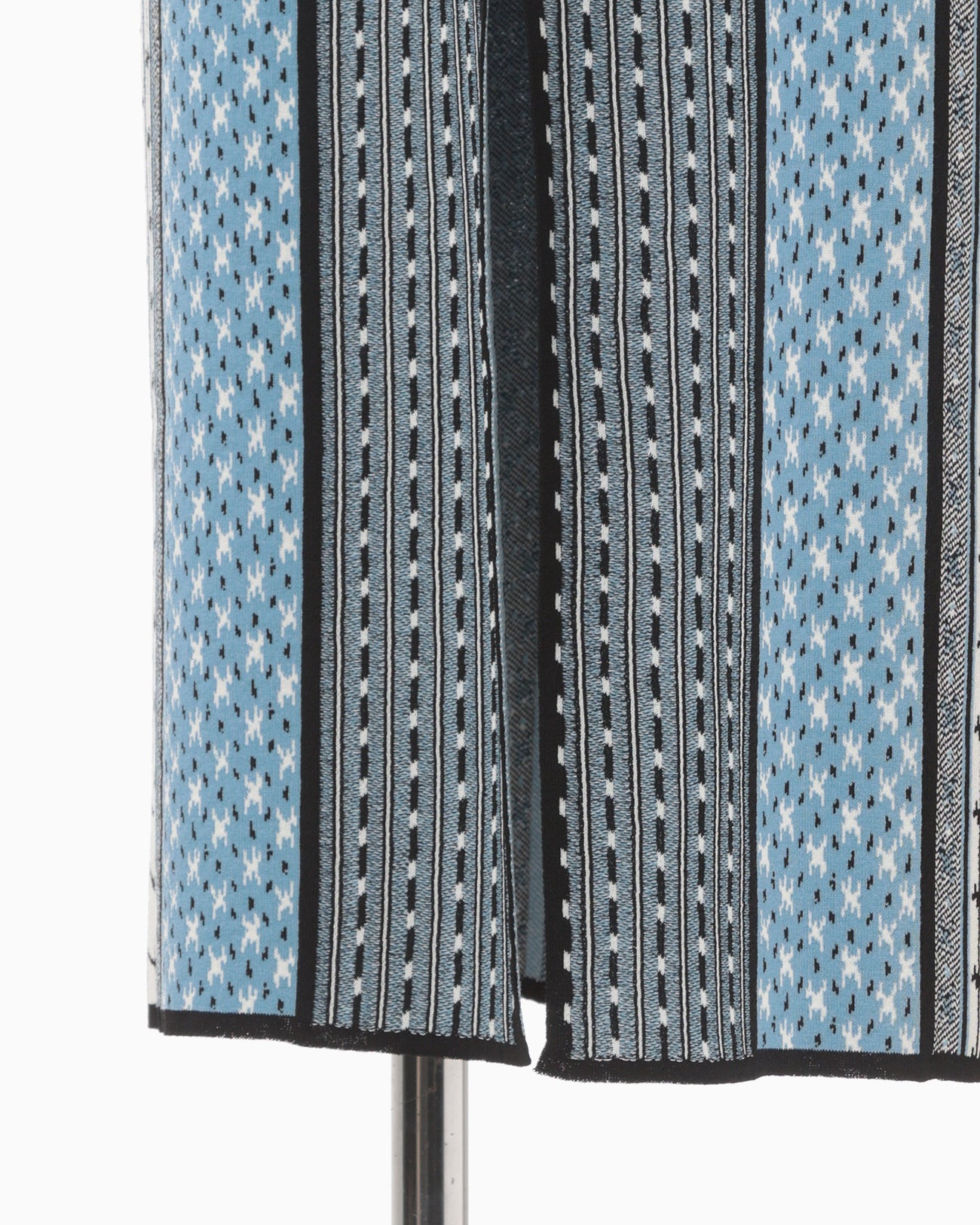 Geometric Pattern Knitted Skirt - blue