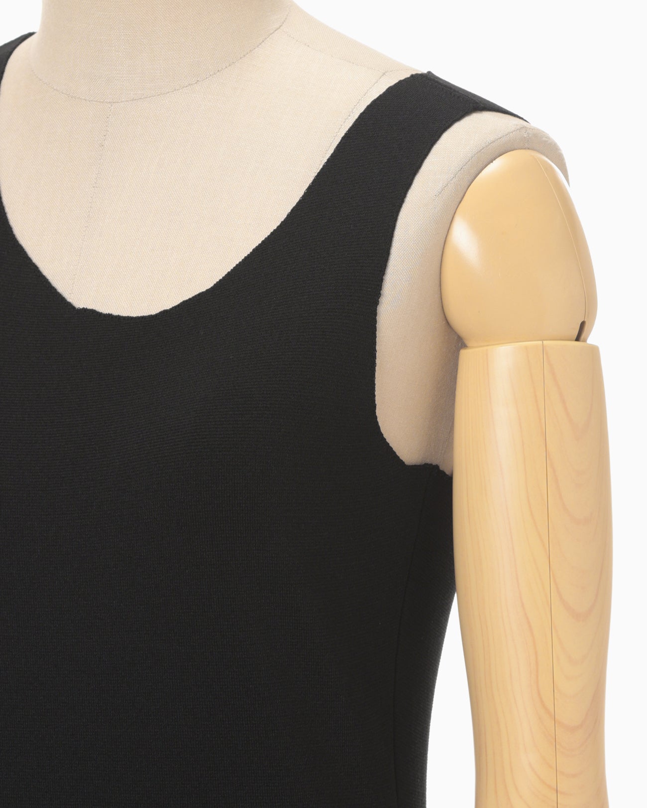 Asymmetric Neck Knitted Dress - black
