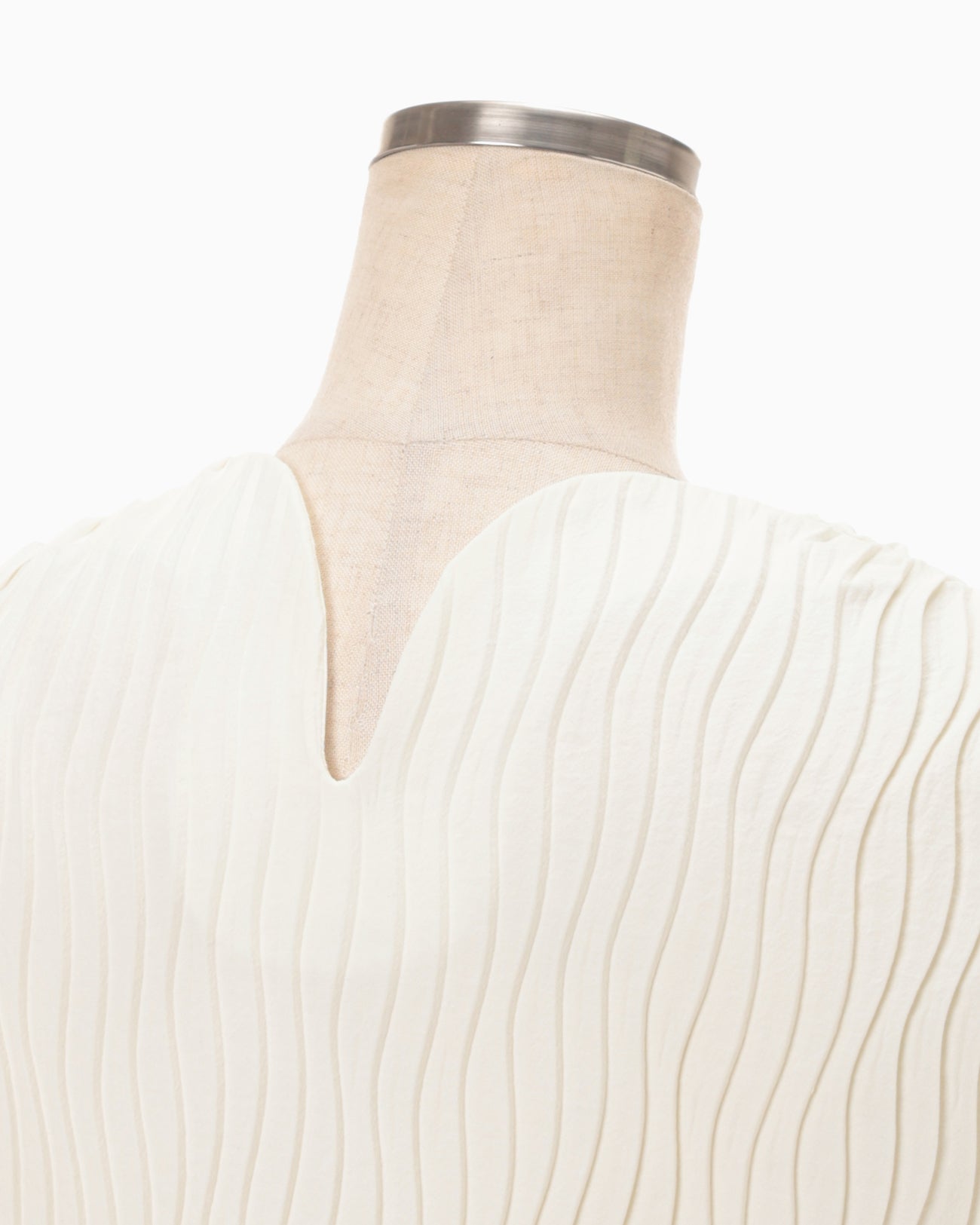 Wave Pleats Sleeveless Top - ecru
