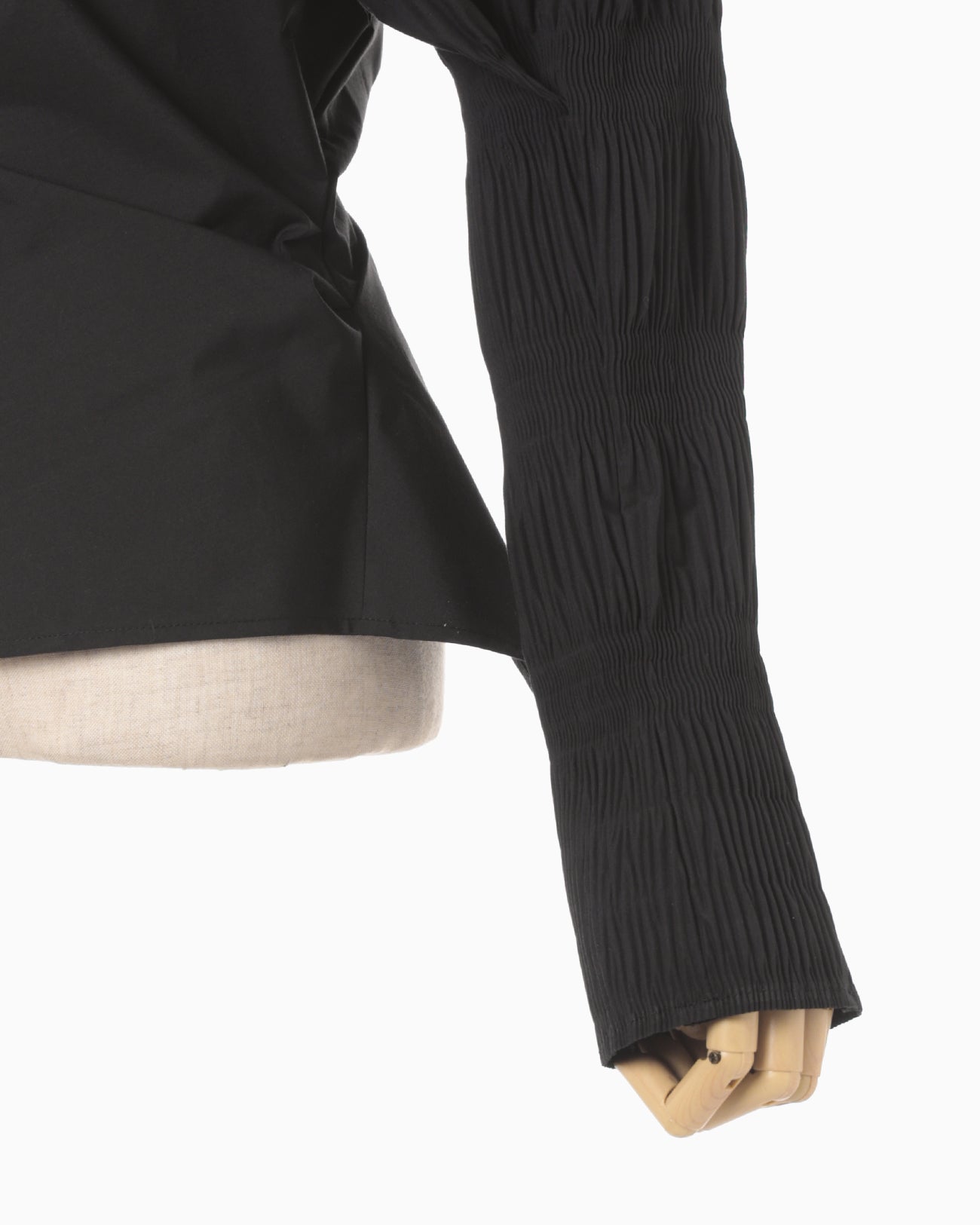 Micro Pleats Shirt - black