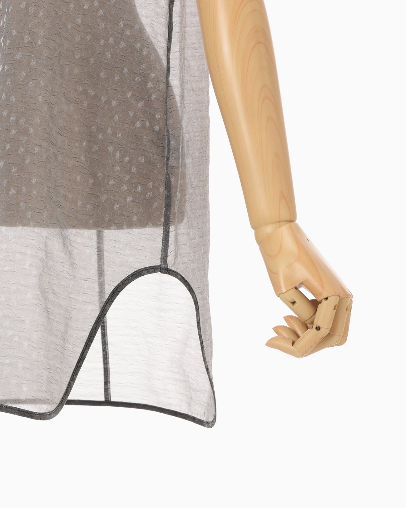 Floral Jacquard Sheer Sleeveless Top - black - Mame Kurogouchi