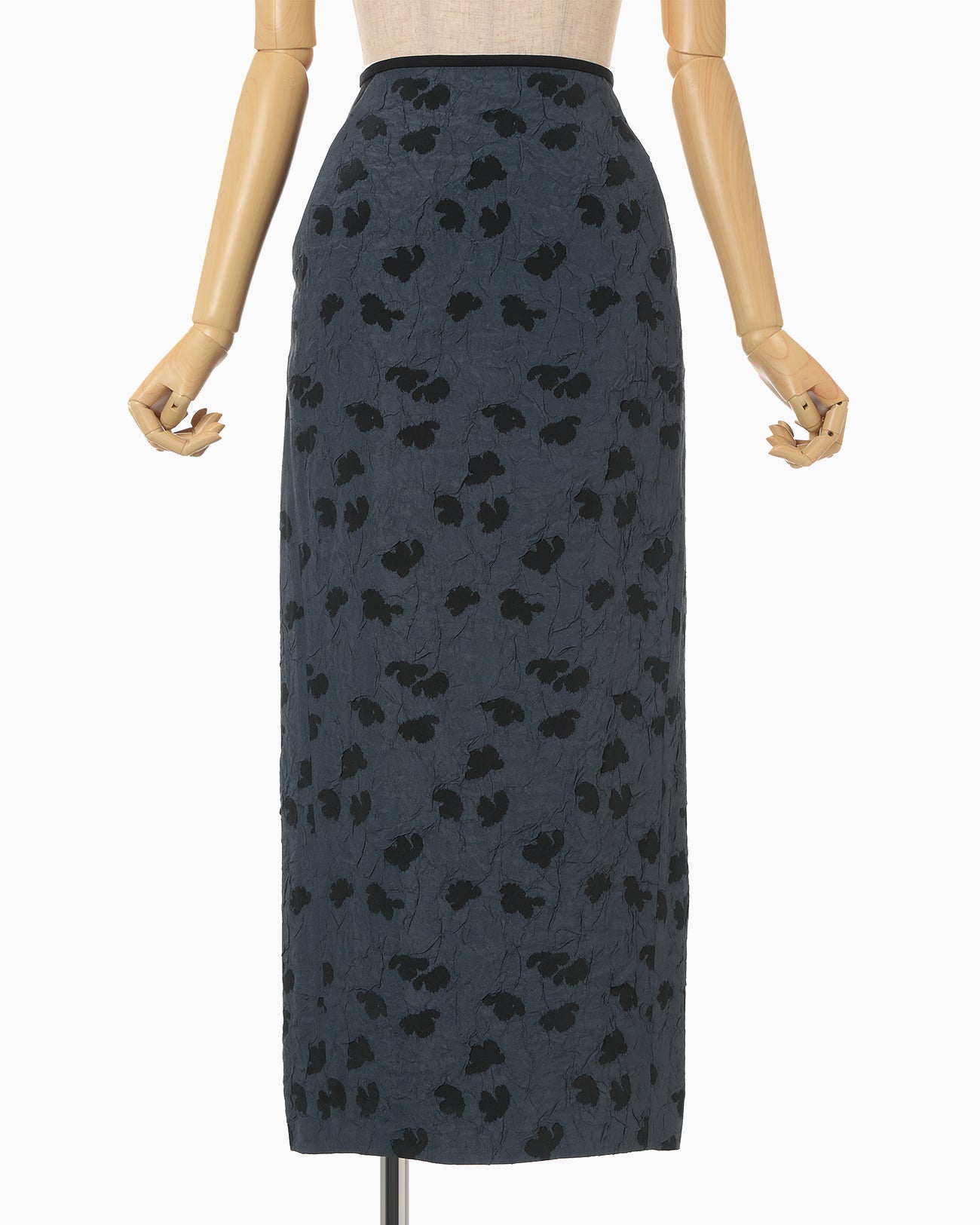 Double Layered Floral Jacquard Skirt - navy - Mame Kurogouchi