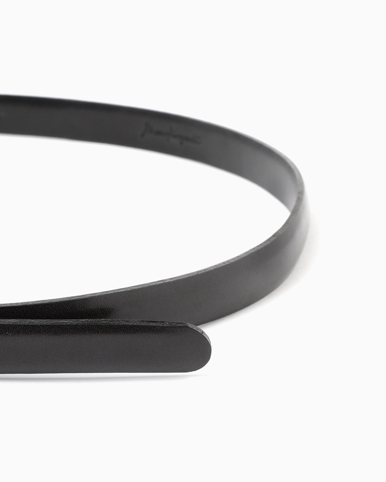 Cow Hide Leather Narrow Belt - black - Mame Kurogouchi