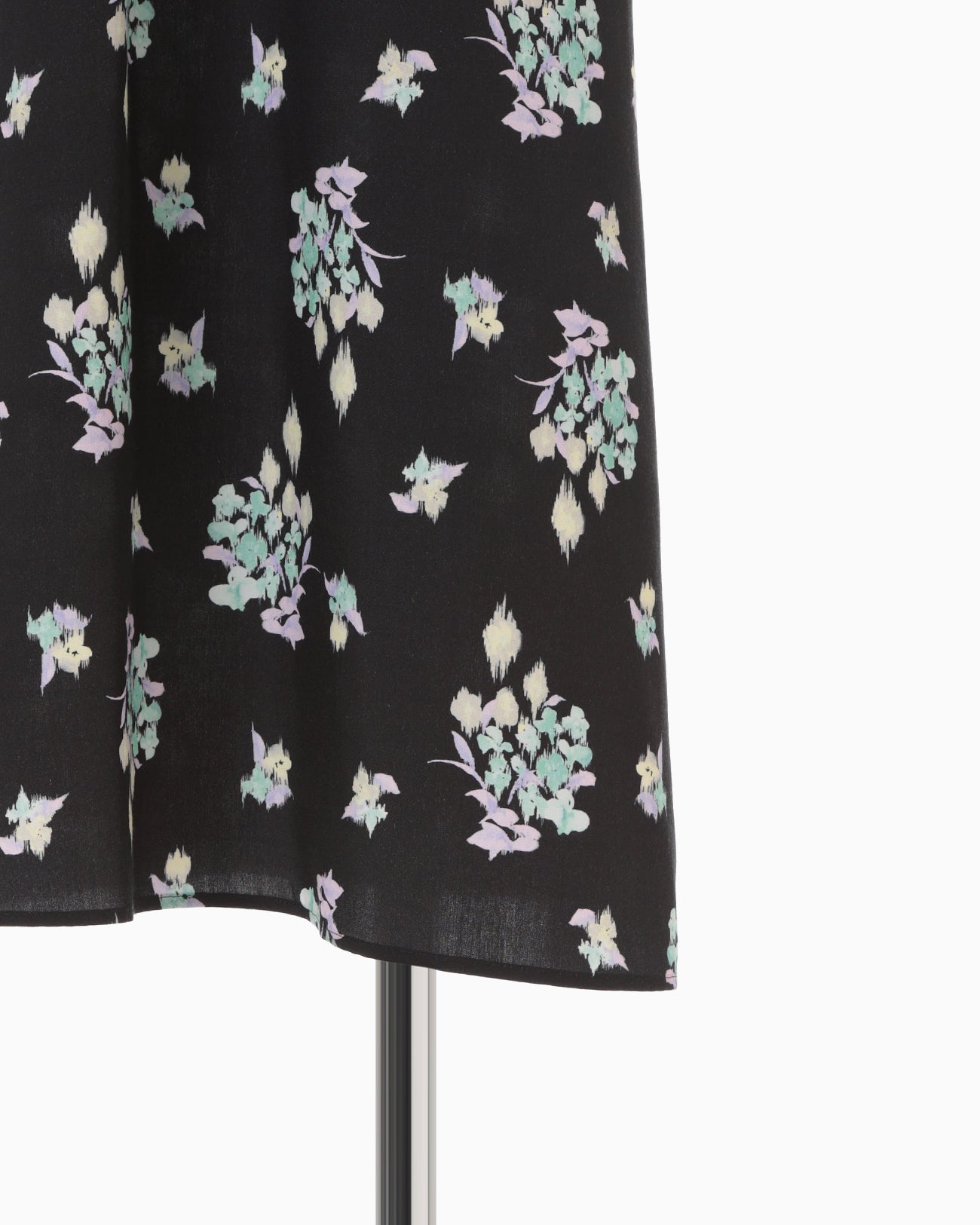Floral Motif Printed Dress - black - Mame Kurogouchi