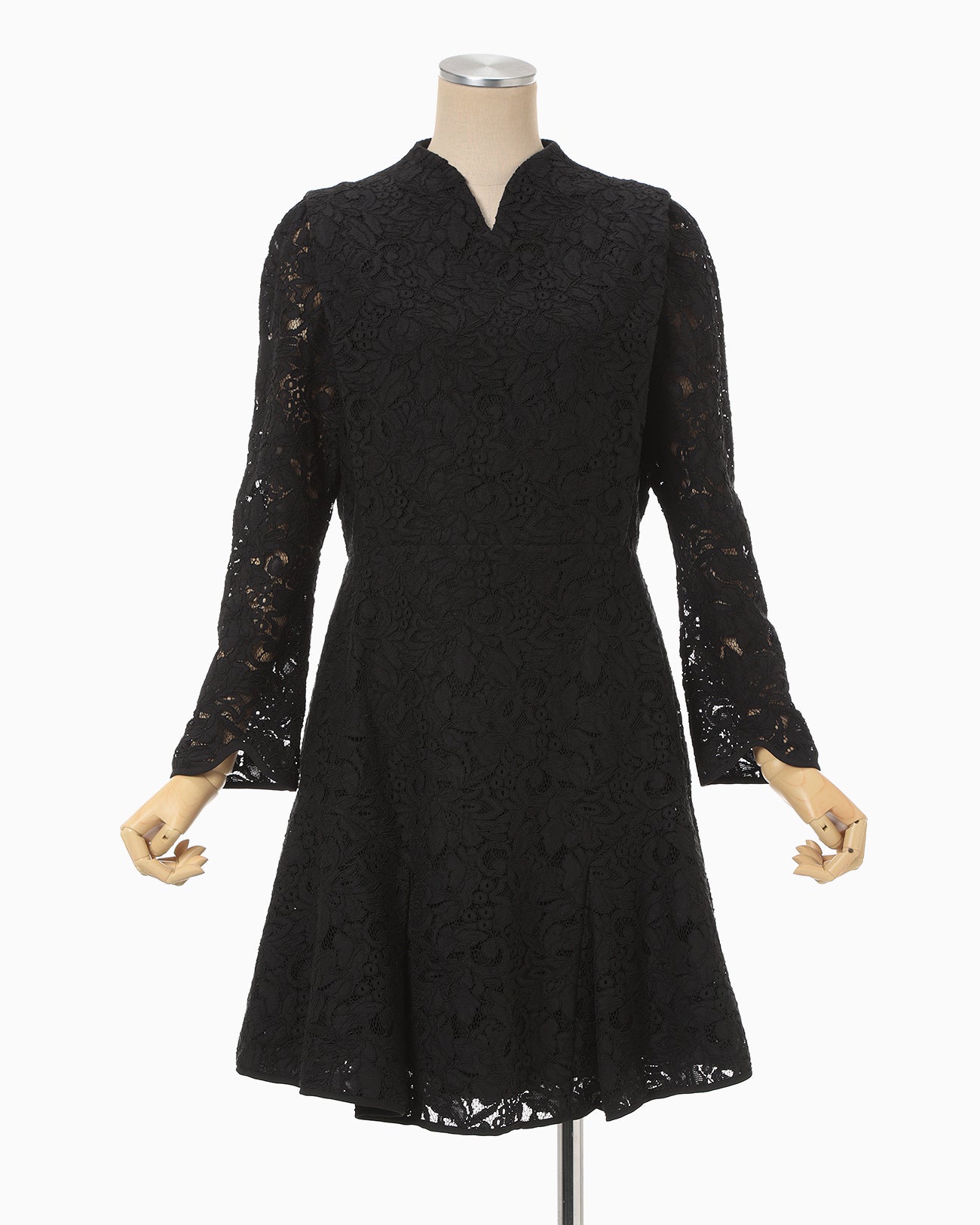 Raschel Lace Flare Dress - black - Mame Kurogouchi