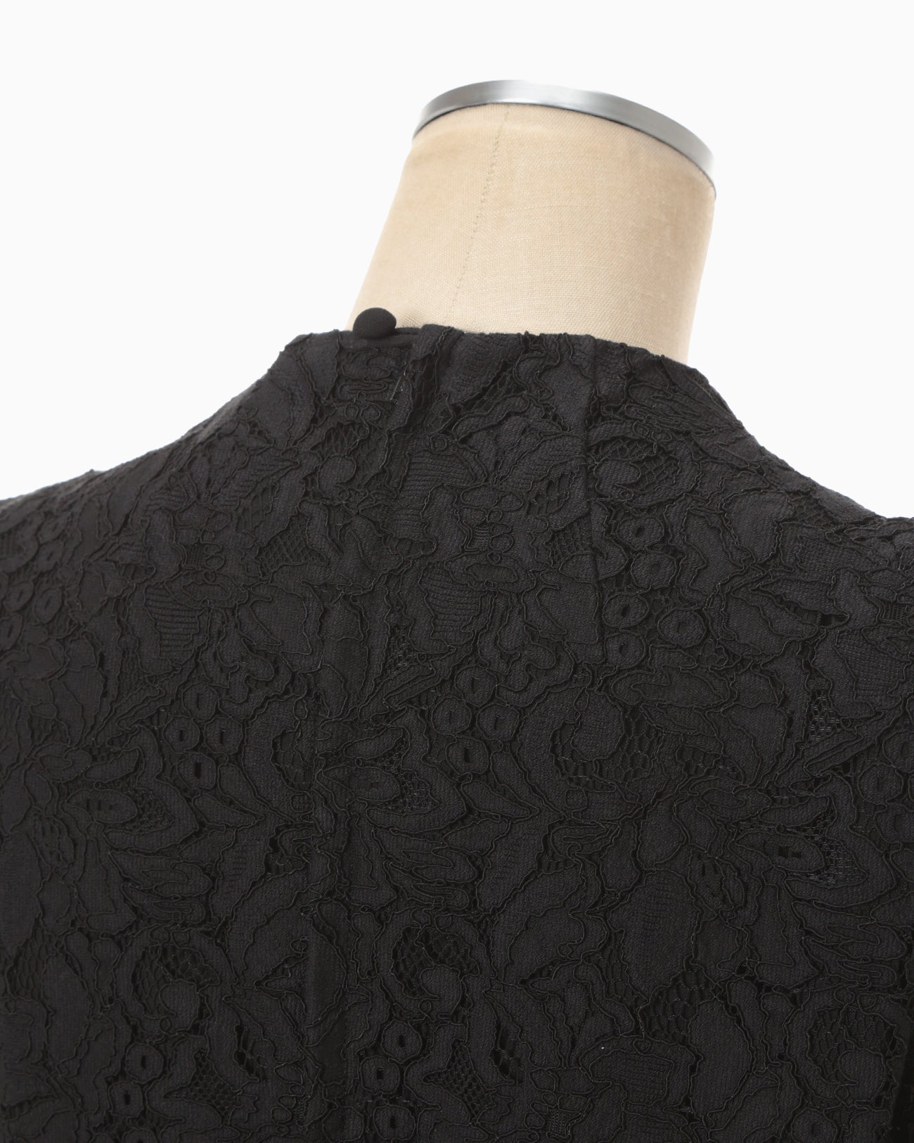Raschel Lace Flare Dress - black - Mame Kurogouchi