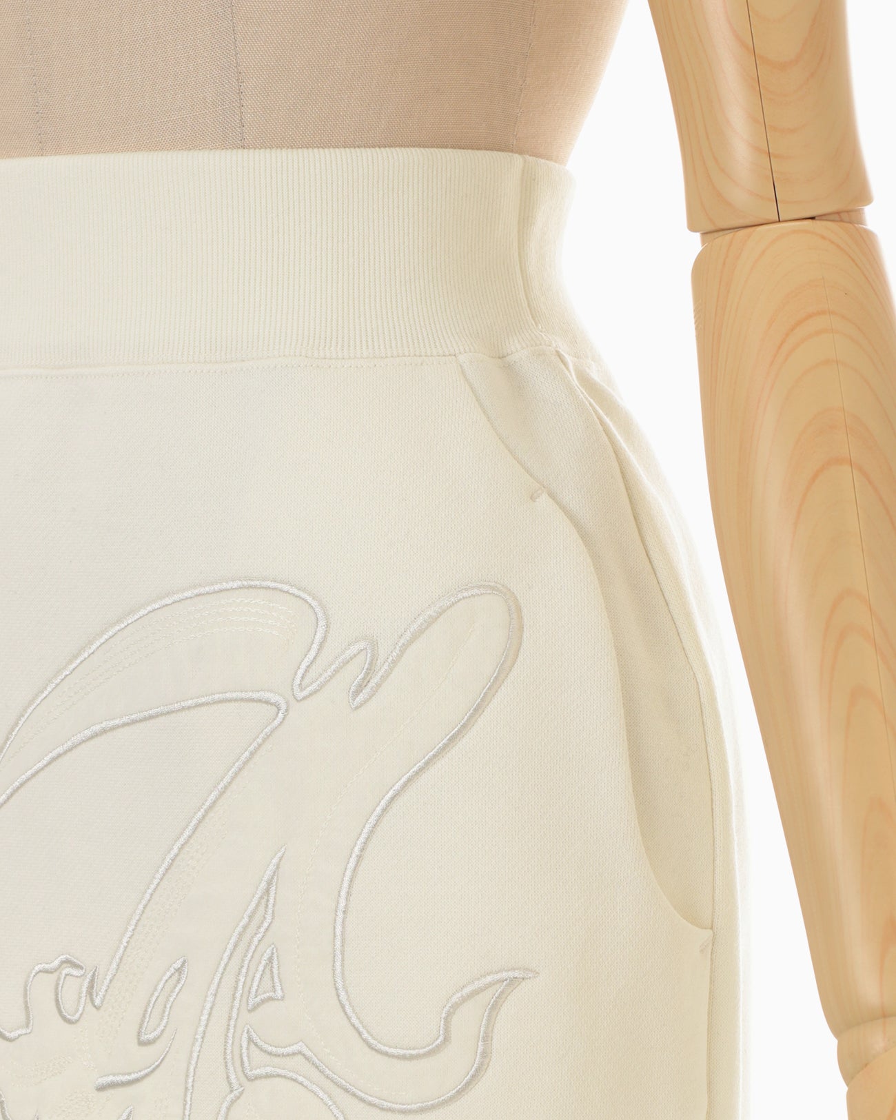 Floral Embroidery Sweat Skirt - ecru - Mame Kurogouchi