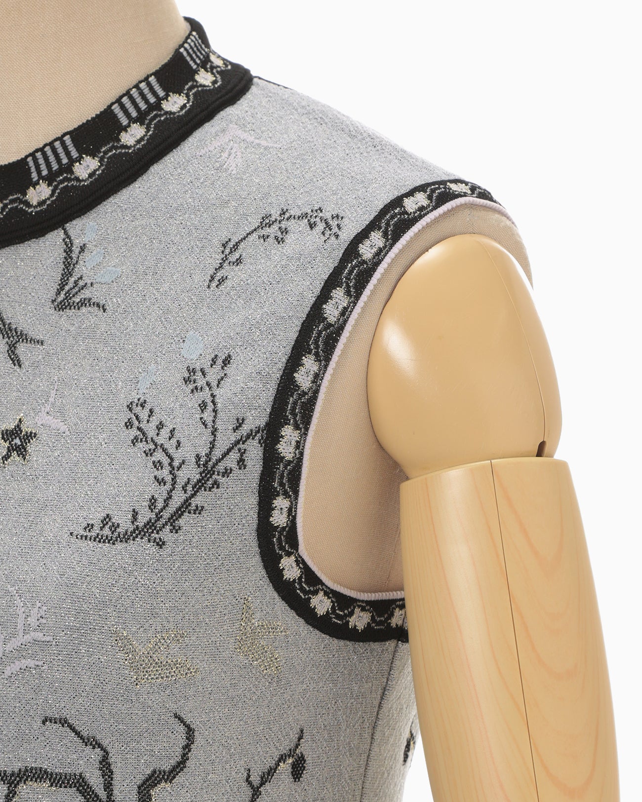 カットソー(半袖+袖なし) mame kurogouchi Cocoon Layered Knit Tops 中古・古着通販】mame kurogouchi (マメクロゴウチ) ノースリーブ