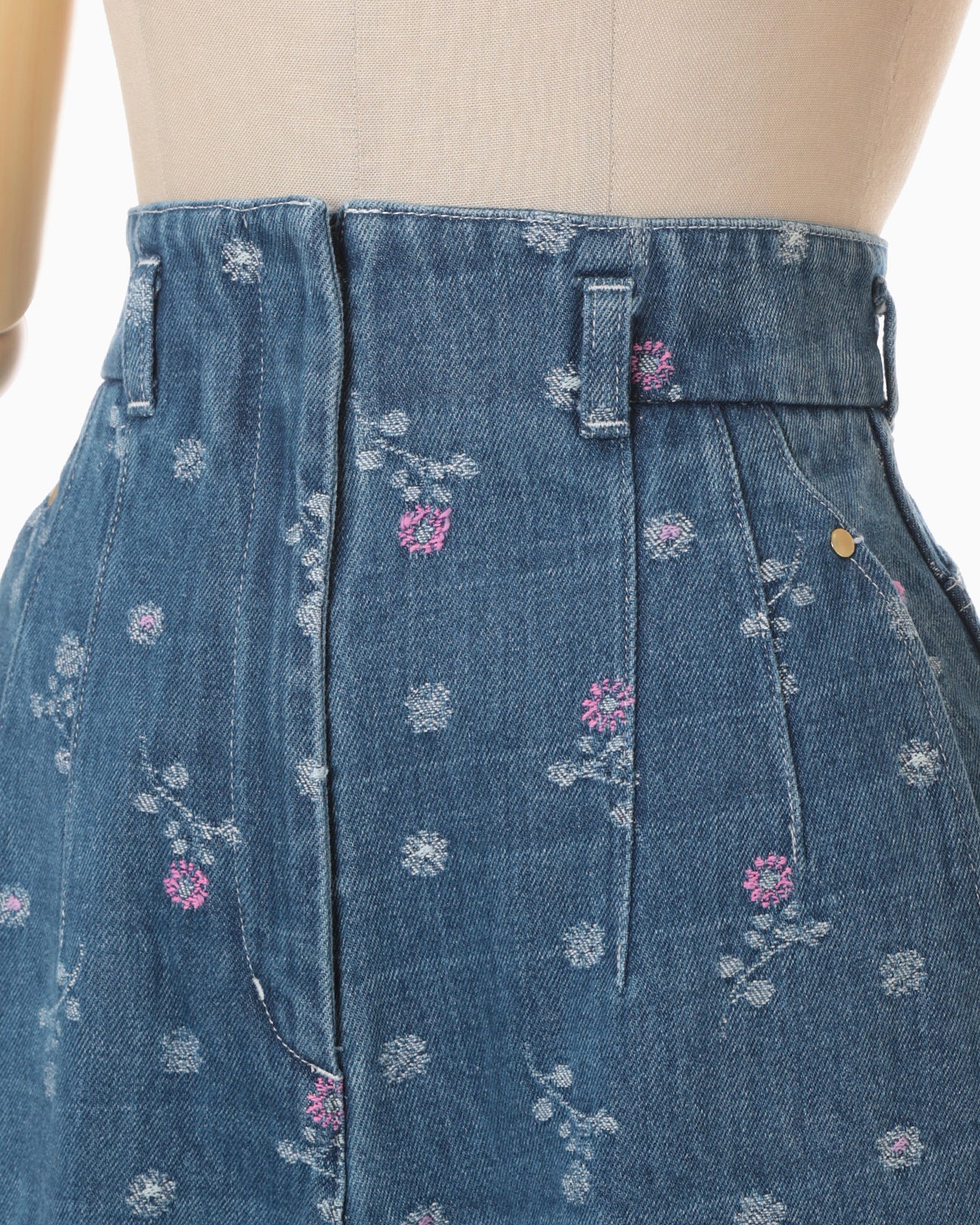 Floral Jacquard High Waisted Denim Trousers - blue - Mame Kurogouchi