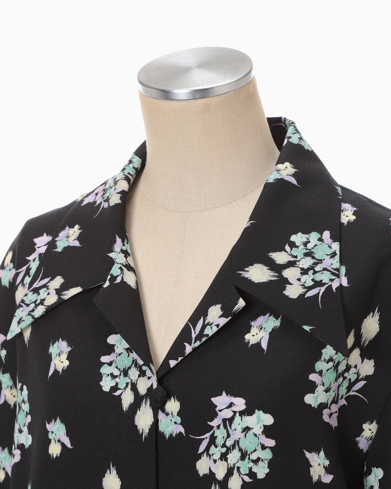 Floral Motif Printed Shirt - black - Mame Kurogouchi
